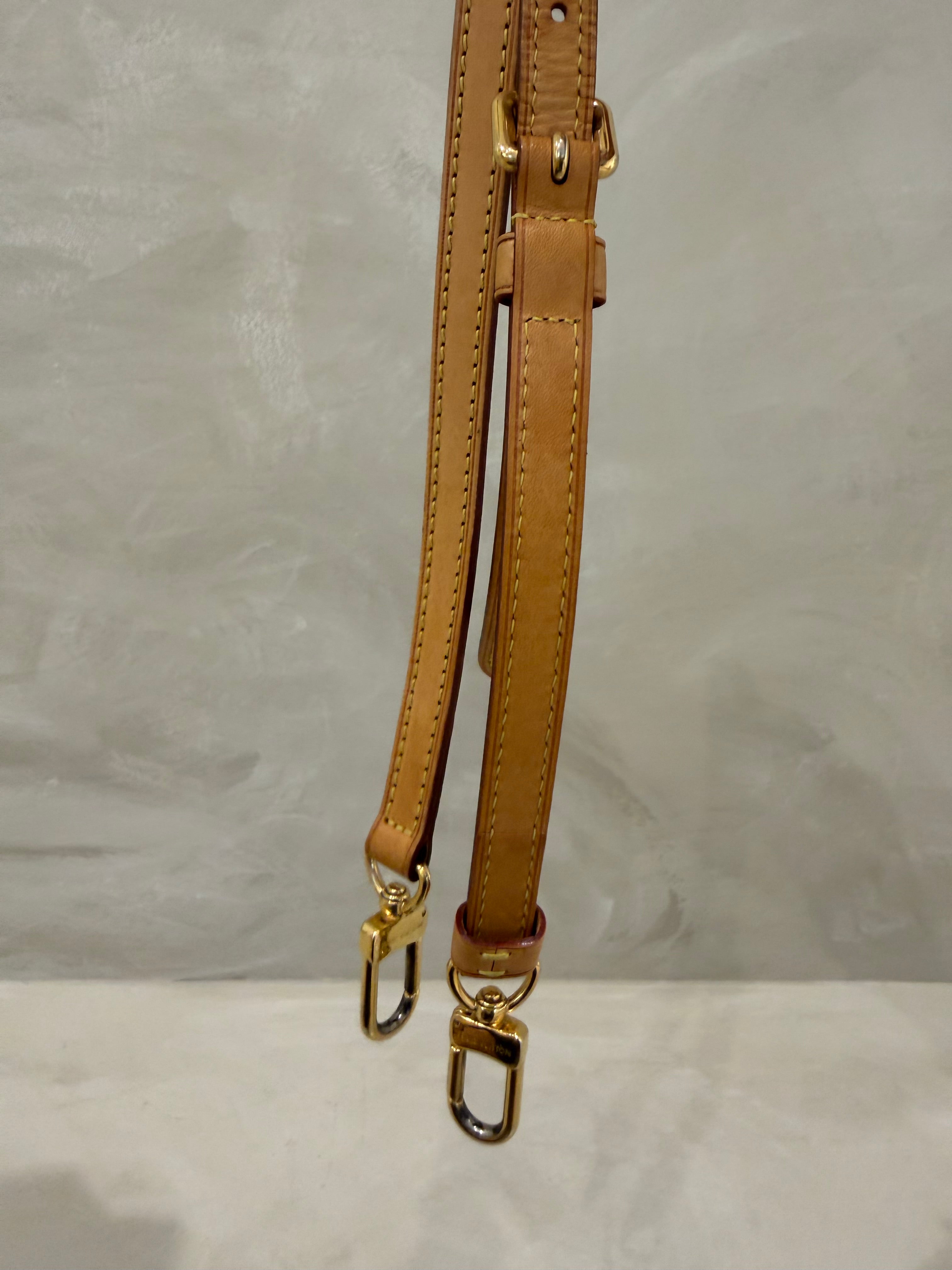 Louis Vuitton Vernis Brea Yellow Patent Vernis — Pre-Owned