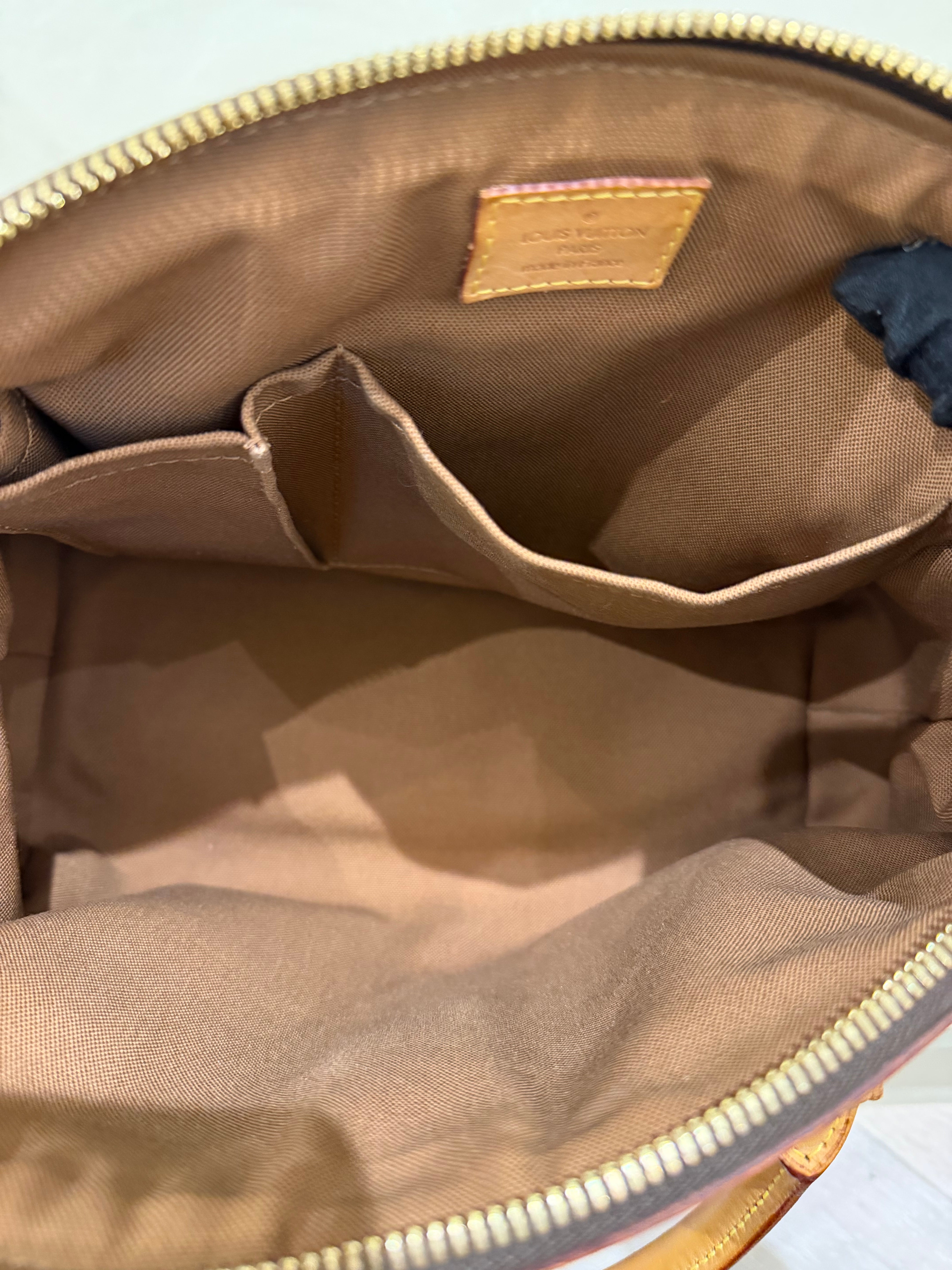 Louis Vuitton Monogram Tivoli PM handbag