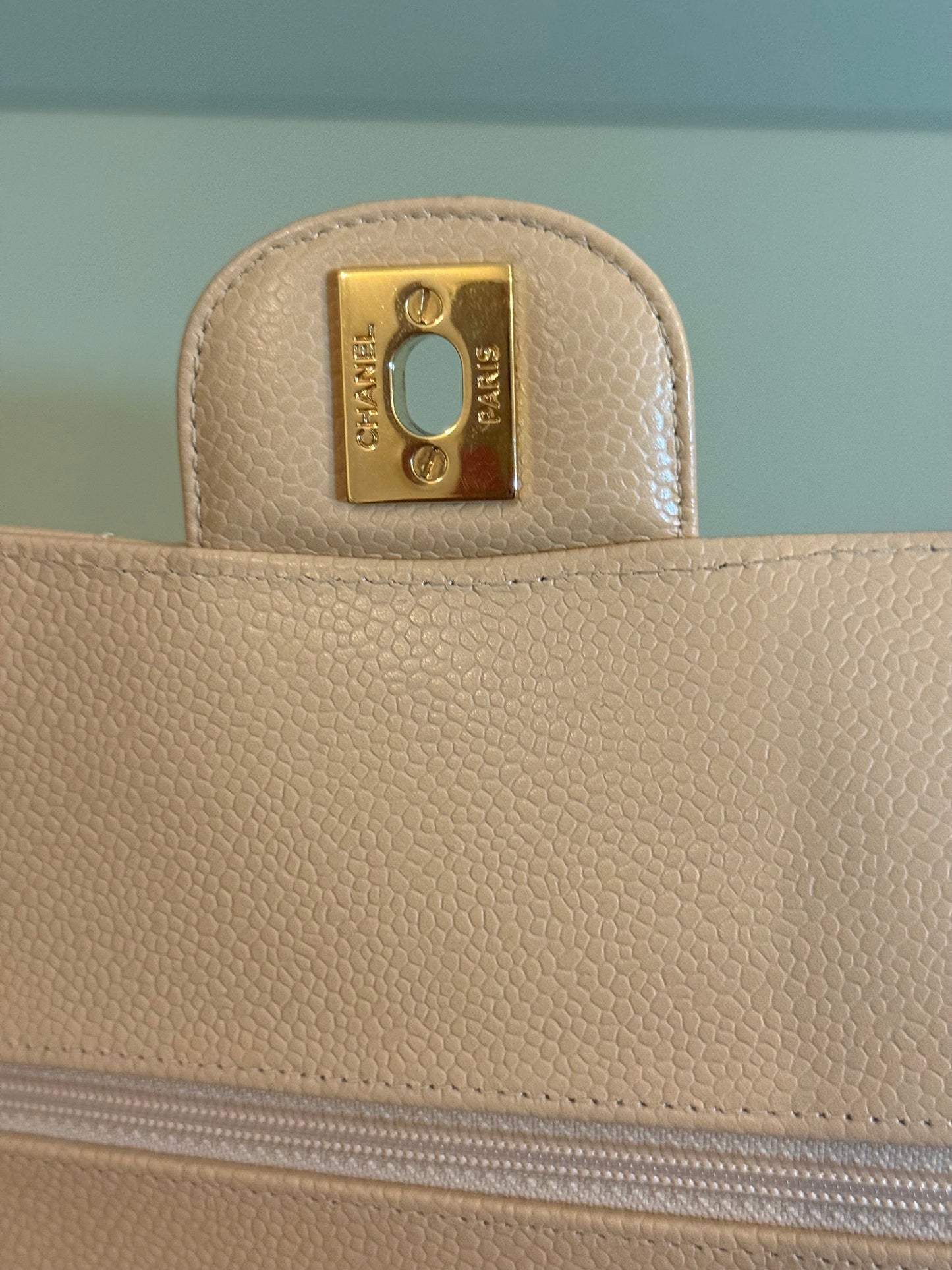 Chanel medium Beige Classic Flap