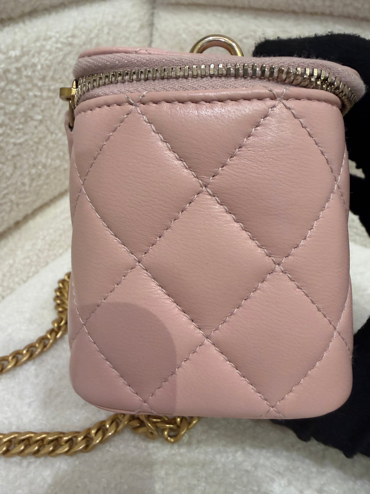Chanel Sweetheart Vanity Case | Pink Lambskin | Gold Hardware | Excellent