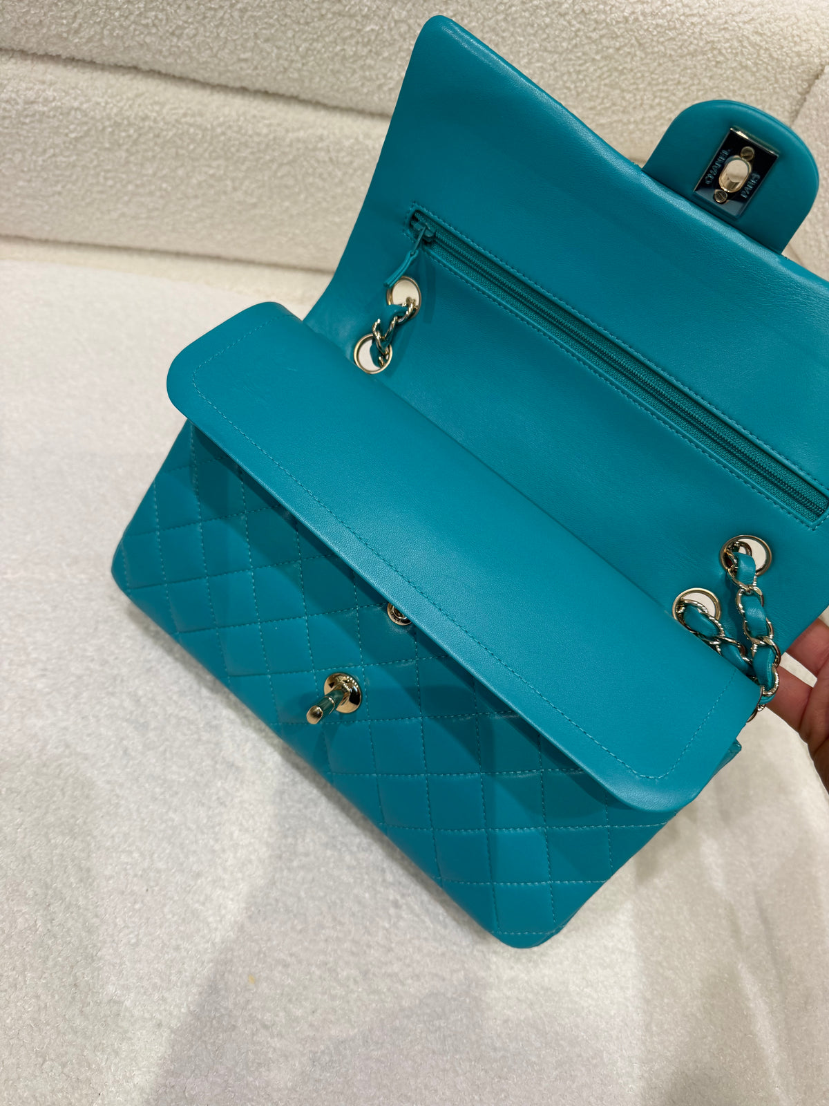 Chanel Classic Flap | Turquoise/Teal Lambskin | Gold Hardware | Very Good