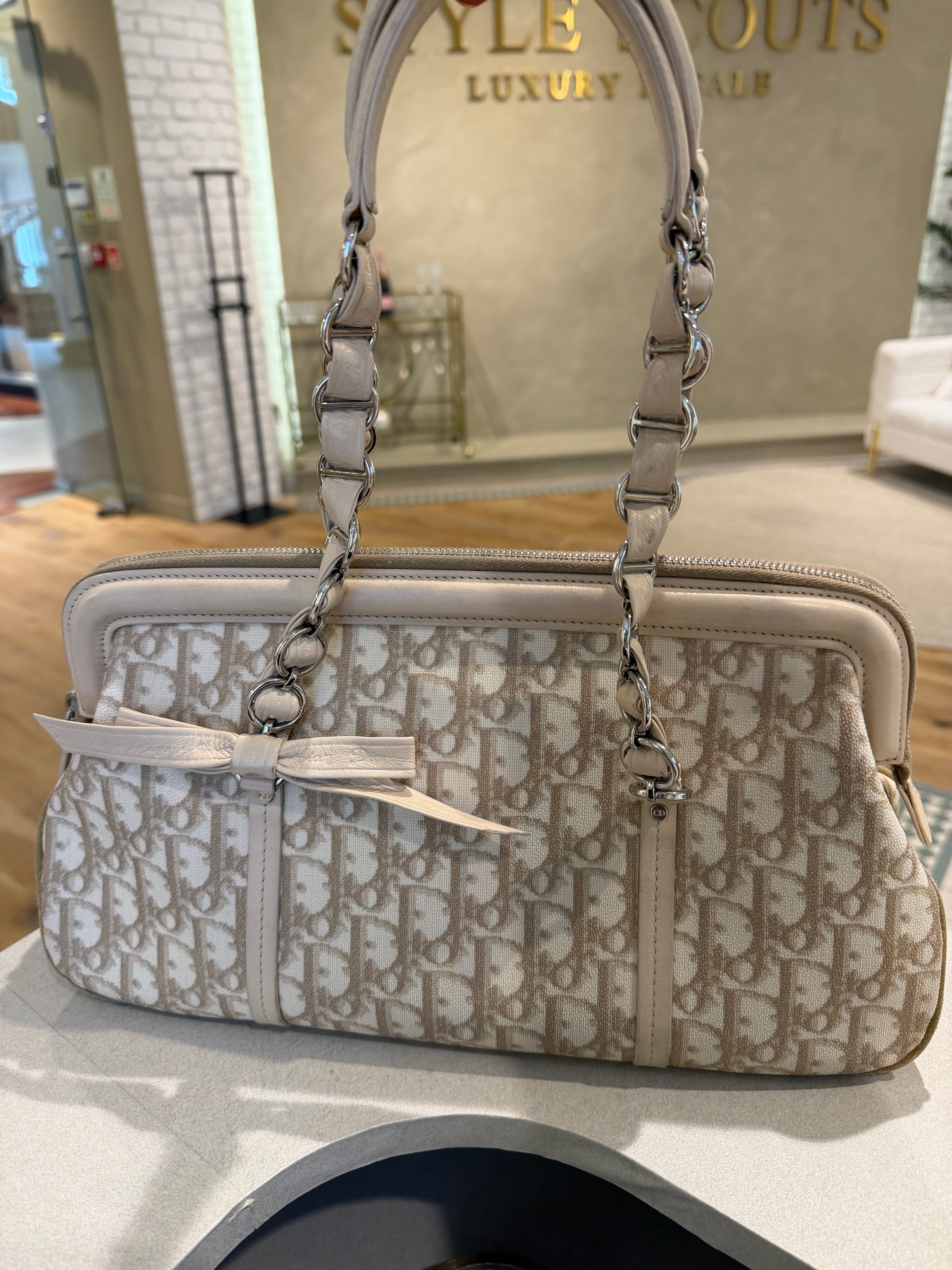 Dior Y2K Romantique Trotter Shoulder Bag – Beige Monogram Canvas & Leather(reserved)