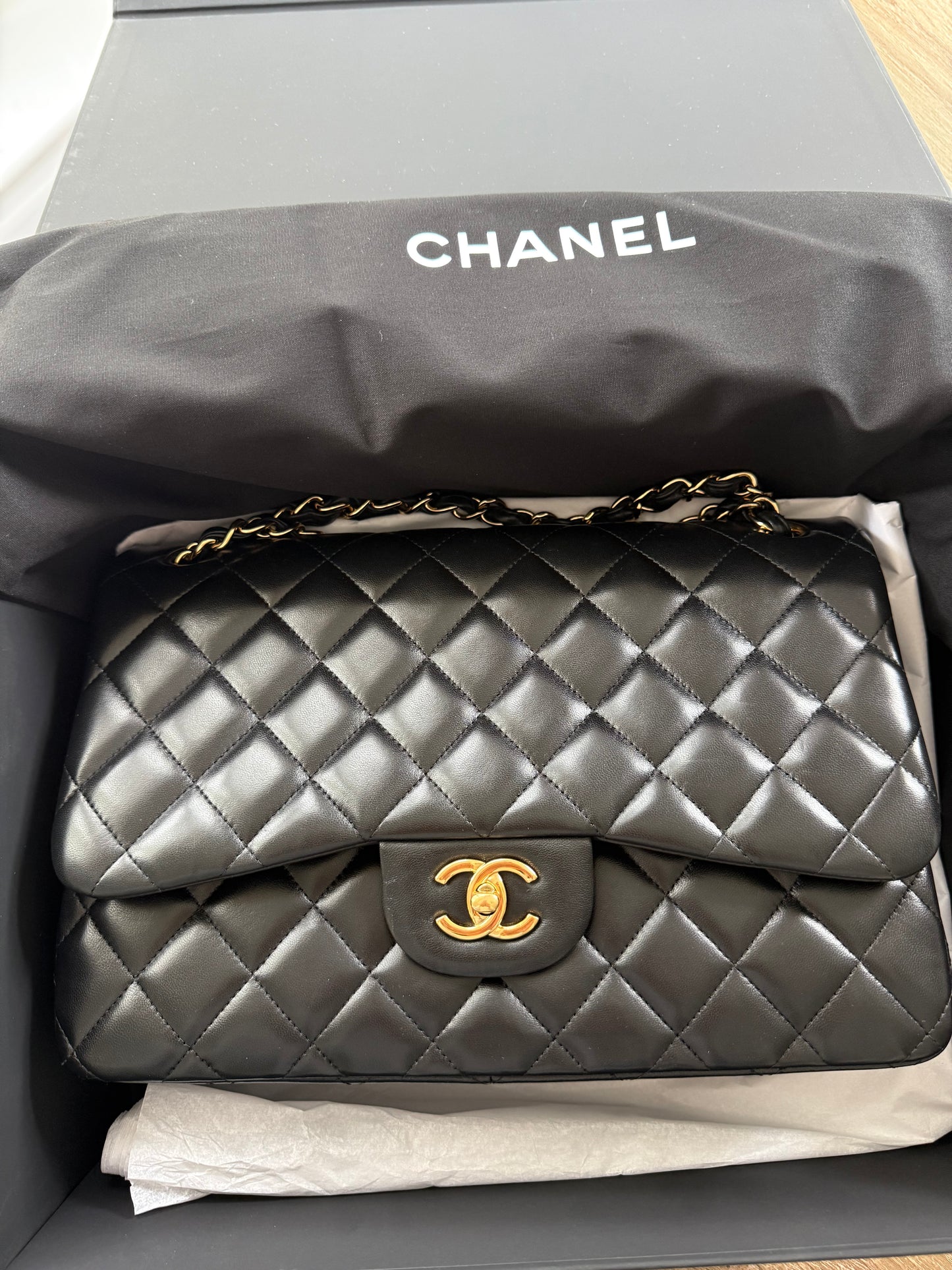Chanel Jumbo Classic Double Flap