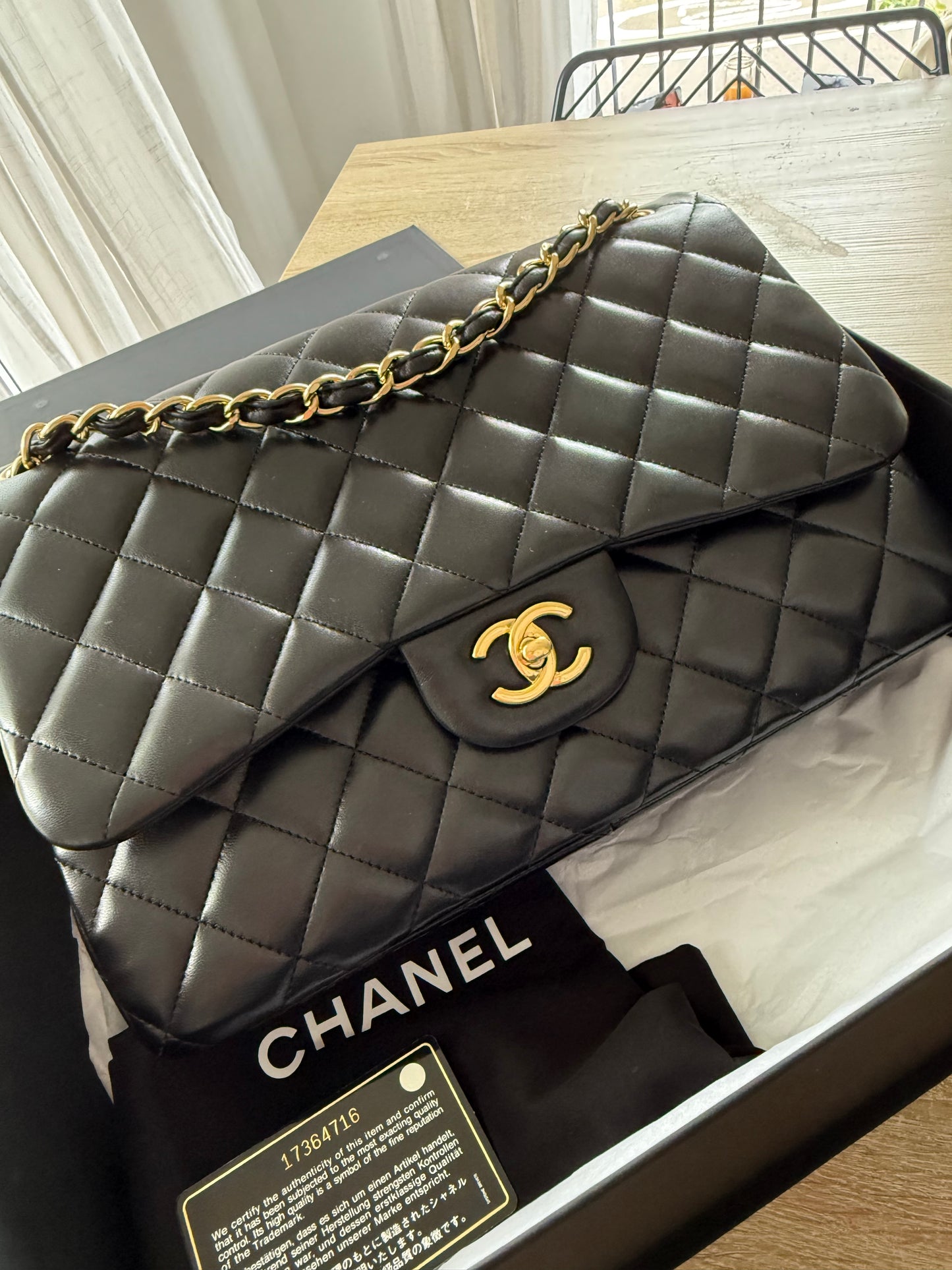 Chanel Jumbo Classic Double Flap