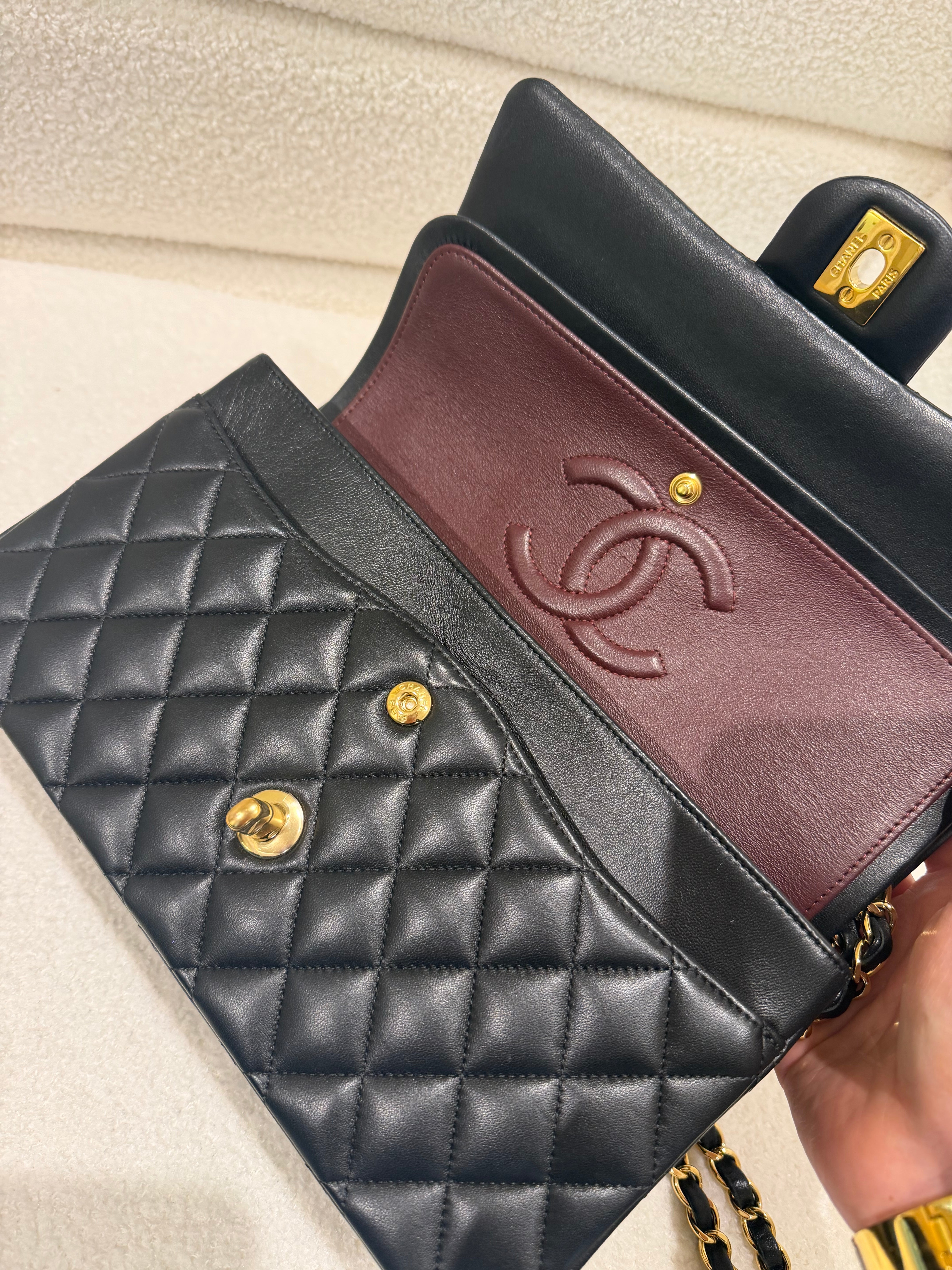 Chanel Medium Classic Flap | Gold Hardware | Series 30 | Card, box & Dust Bag | Immaculate