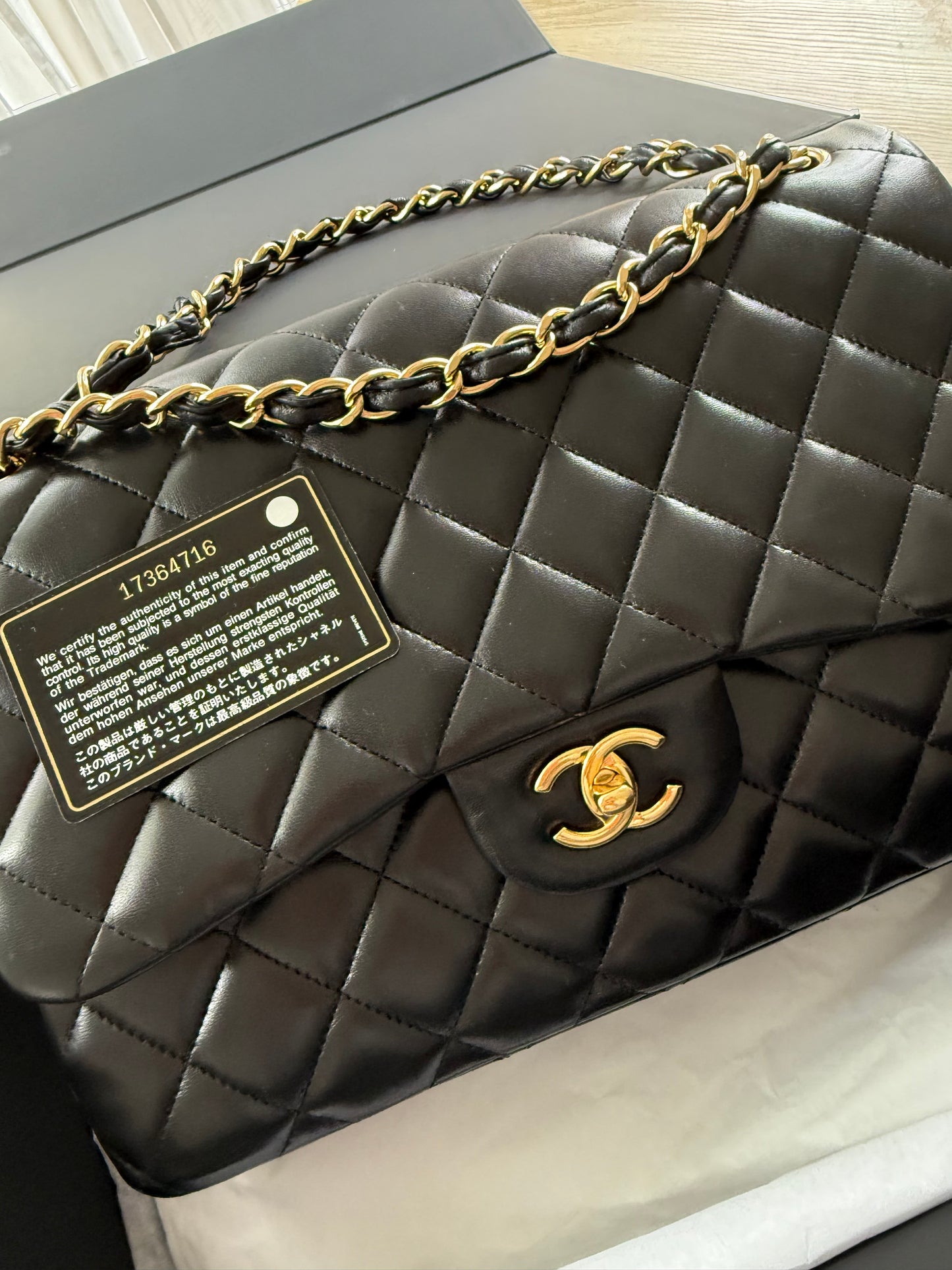 Chanel Jumbo Classic Double Flap