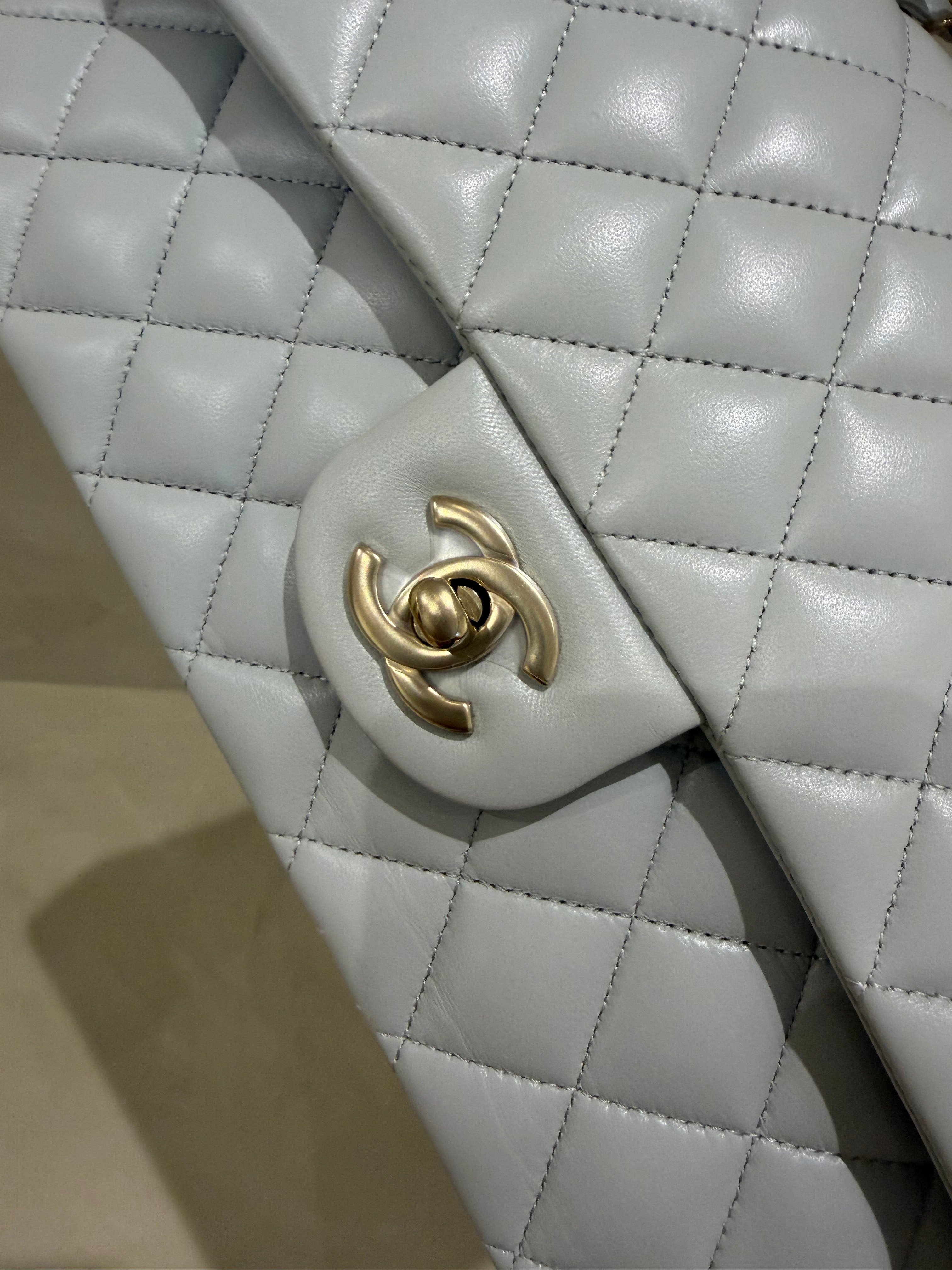 Chanel Medium Classic Flap | Blue/Grey Lambskin | Champagne Gold Hardware | Microchip | Pristine