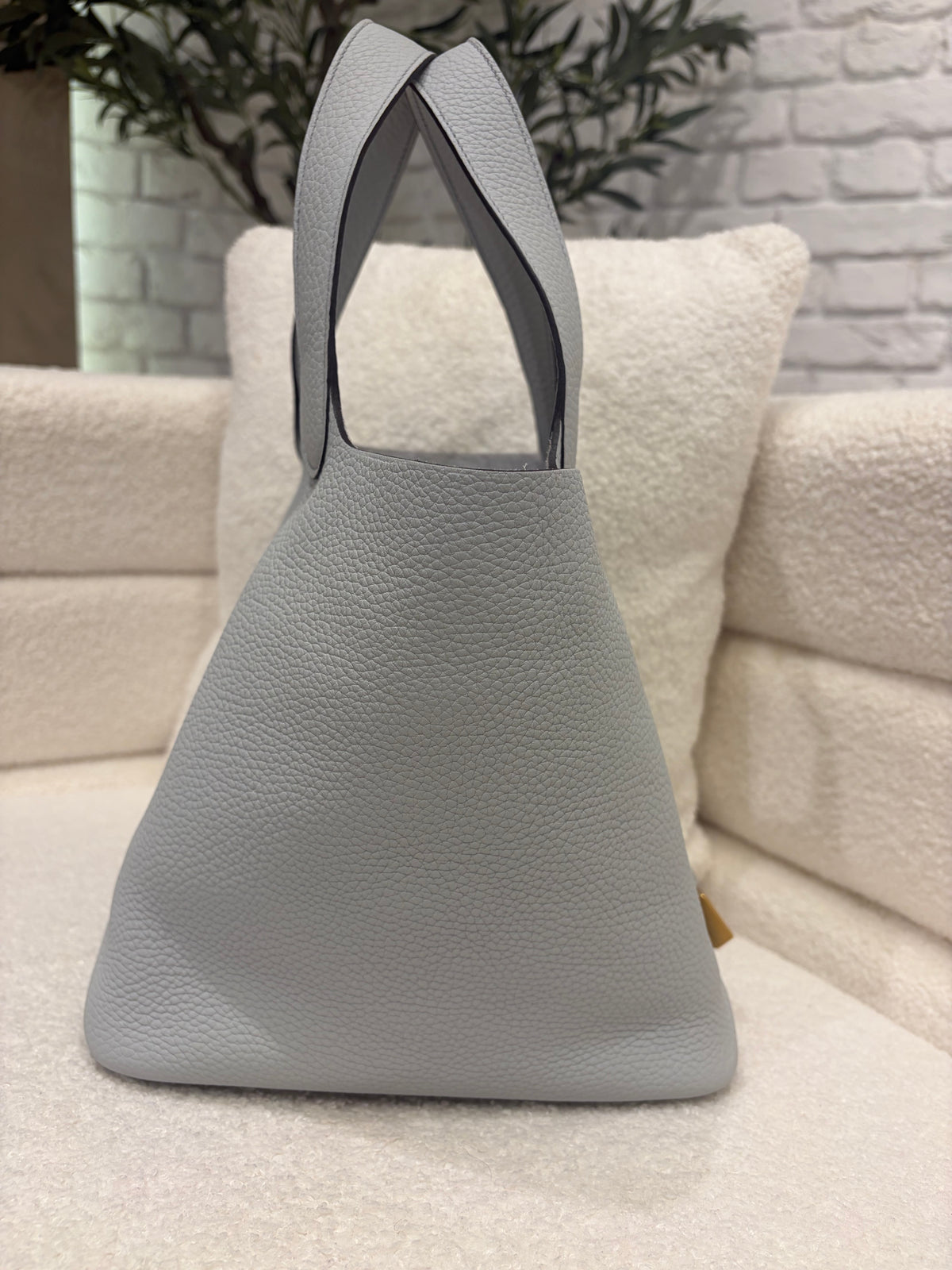Hermès Picotin | 22 | Bleu Pâle Clemence Leather | Pristine