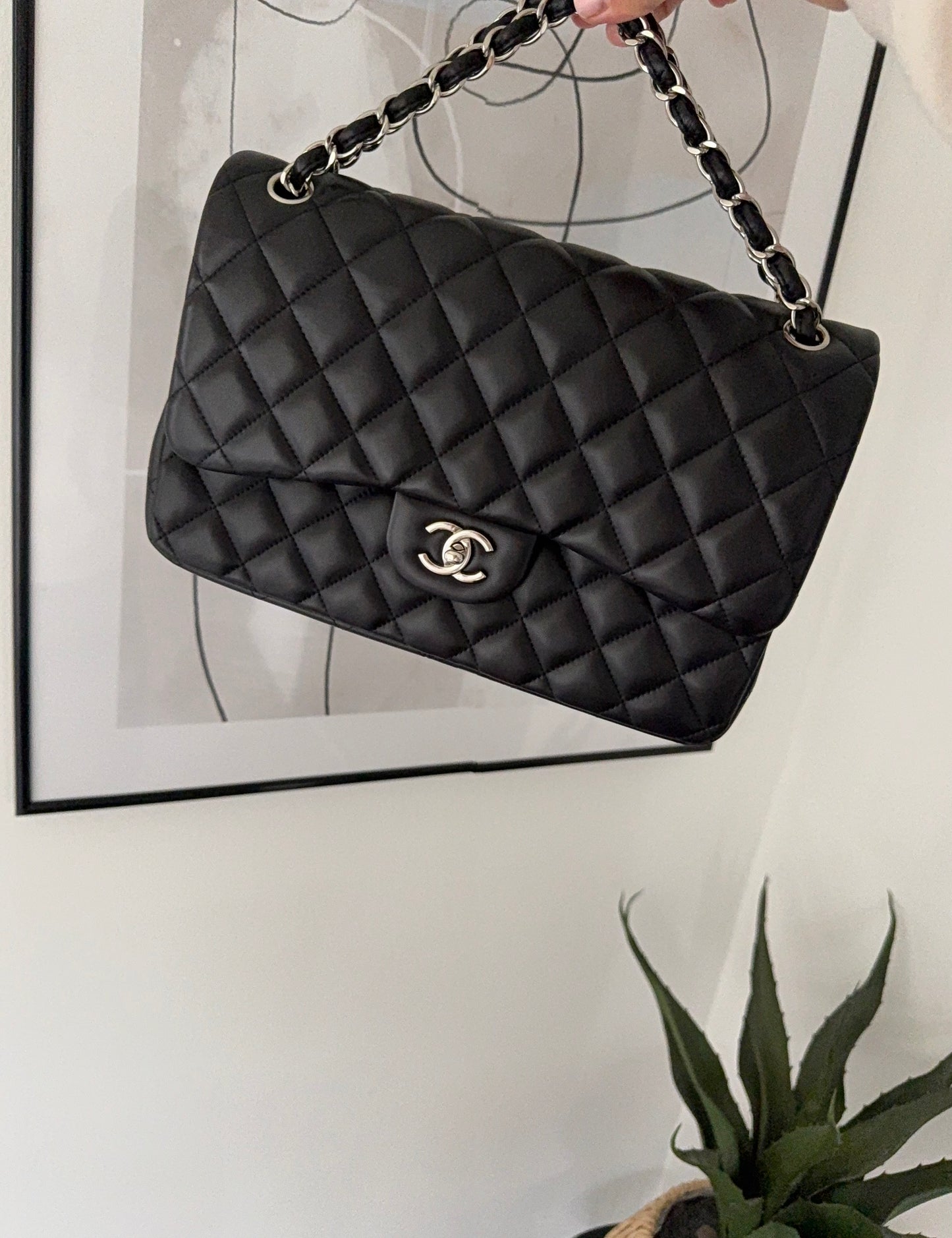 Chanel Jumbo Classic Flap Bag