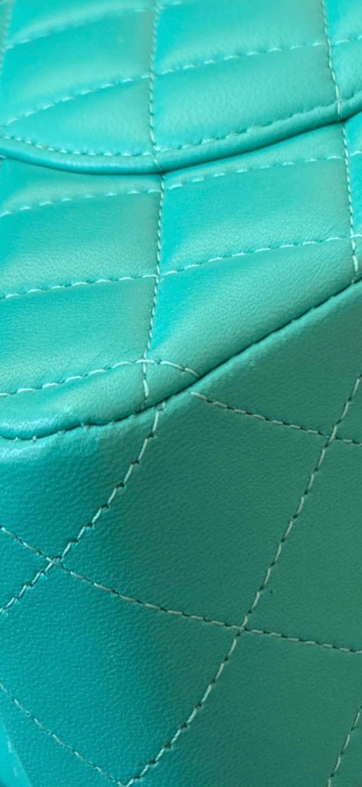 Chanel Classic Flap | Turquoise/Teal Lambskin | Gold Hardware | Very Good