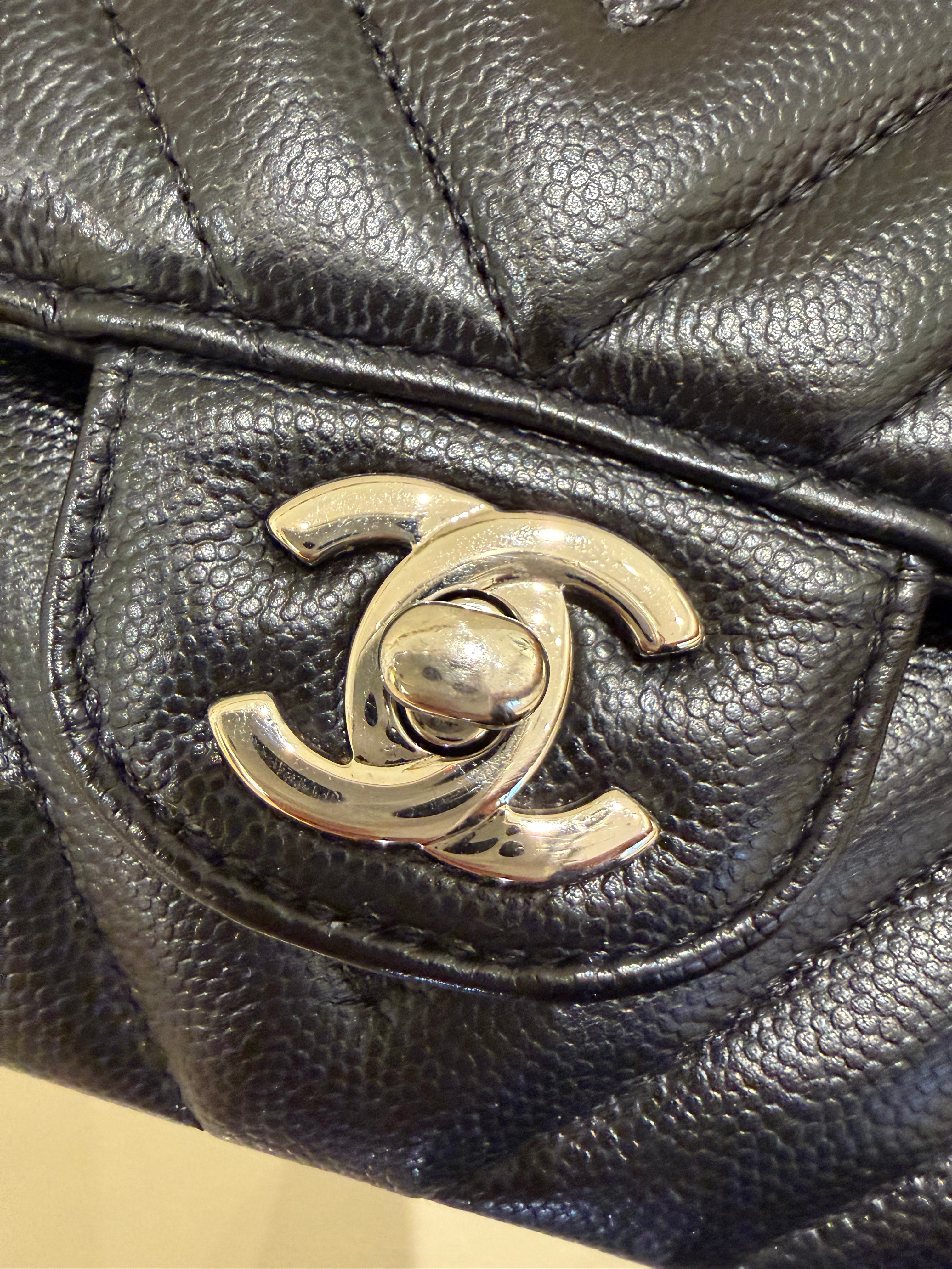 Chanel Medium Classic Flap Chevron | Black Caviar | Silver Hardware | Excellent
