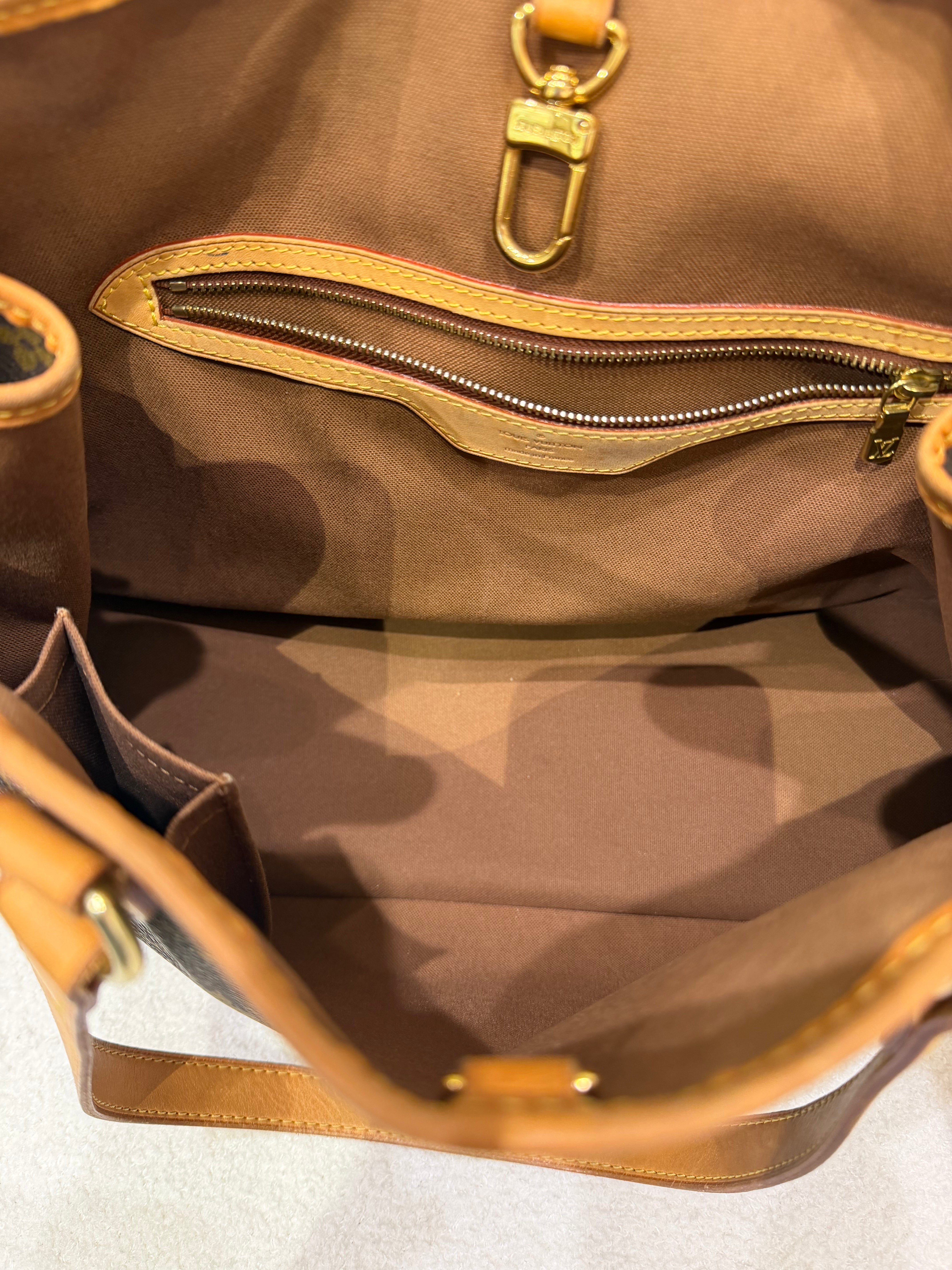 Louis Vuitton Batignolles Horizontal MM | Monogram Canvas | Gold Hardware | Good