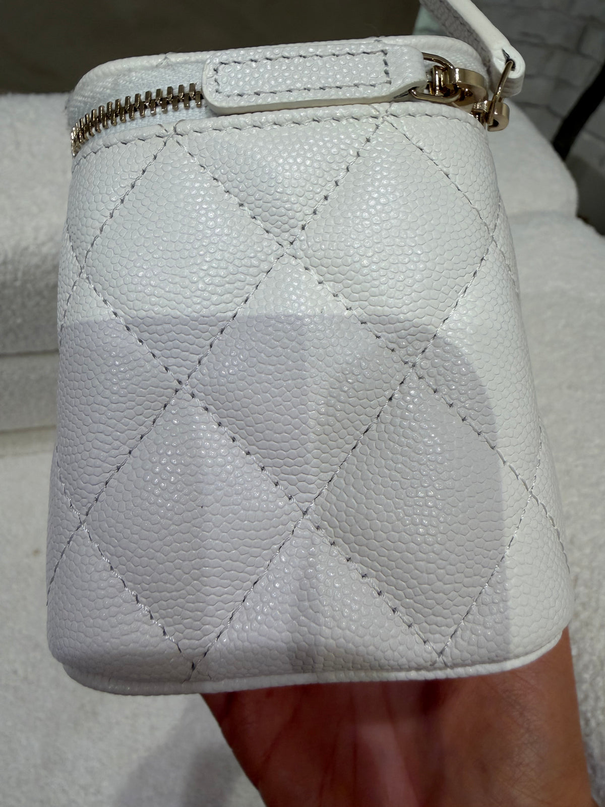 Chanel Vanity Box Bag with Mirror – White Caviar Leather | Light Gold Hardware | Microchipped