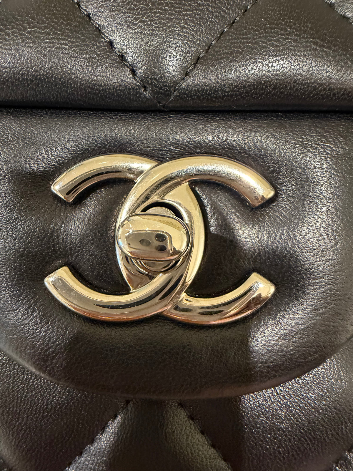Chanel Jumbo Classic Flap – Black Lambskin | Silver Hardware | Series 19