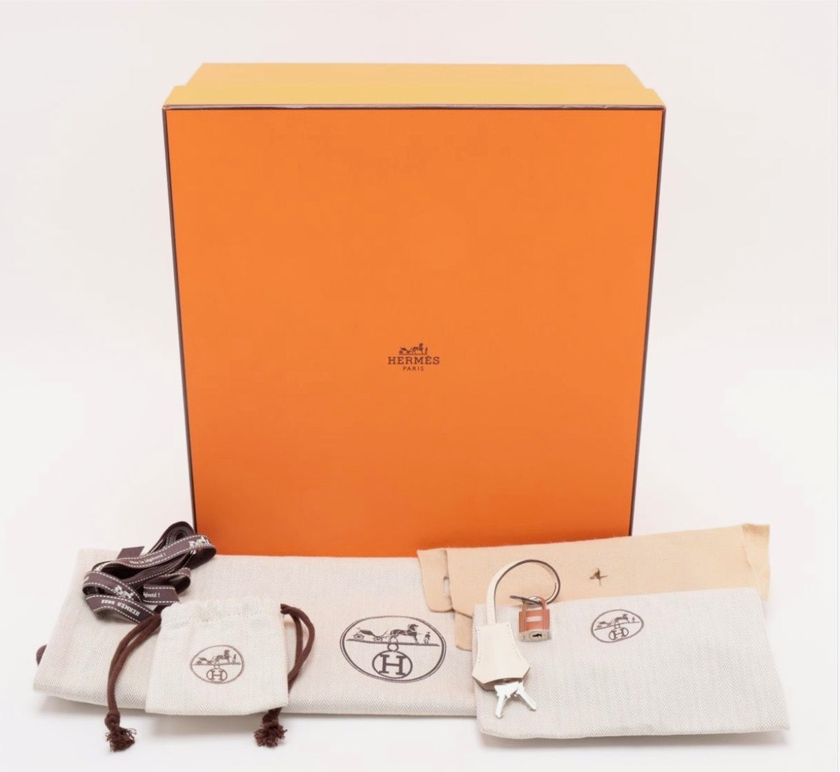 Hermes Kelly 28 Nata