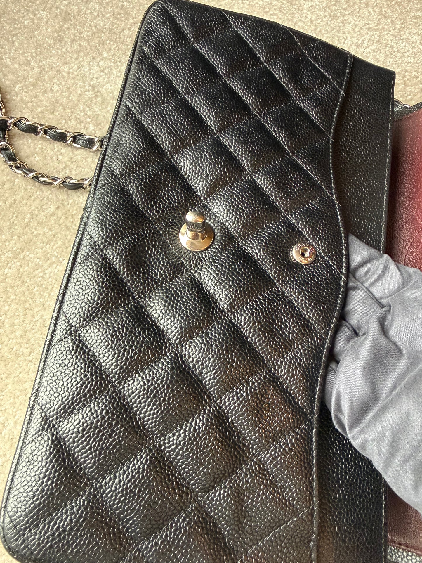 Chanel jumbo Classic Flap Bag