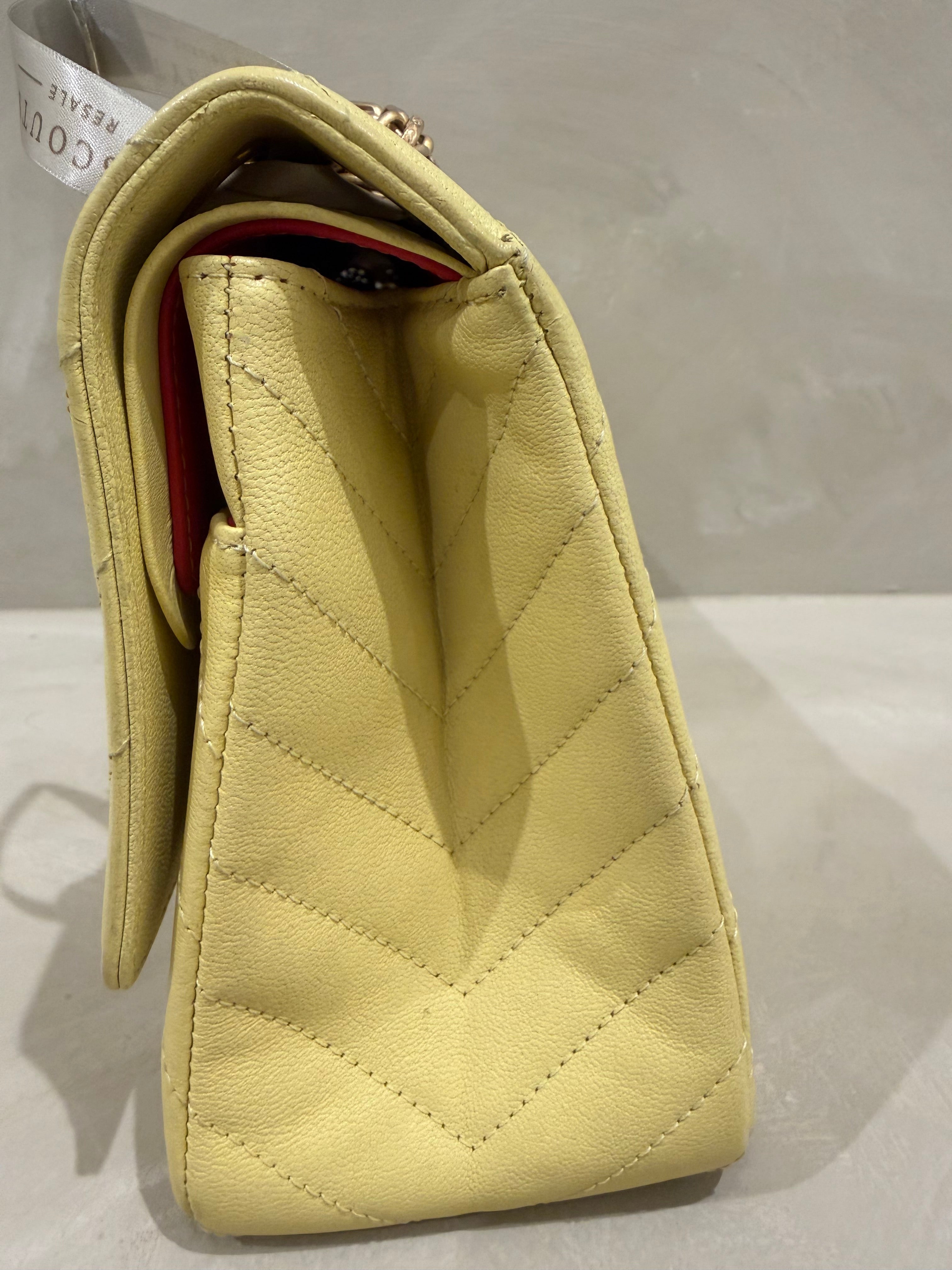 Chanel Reissue 2.55