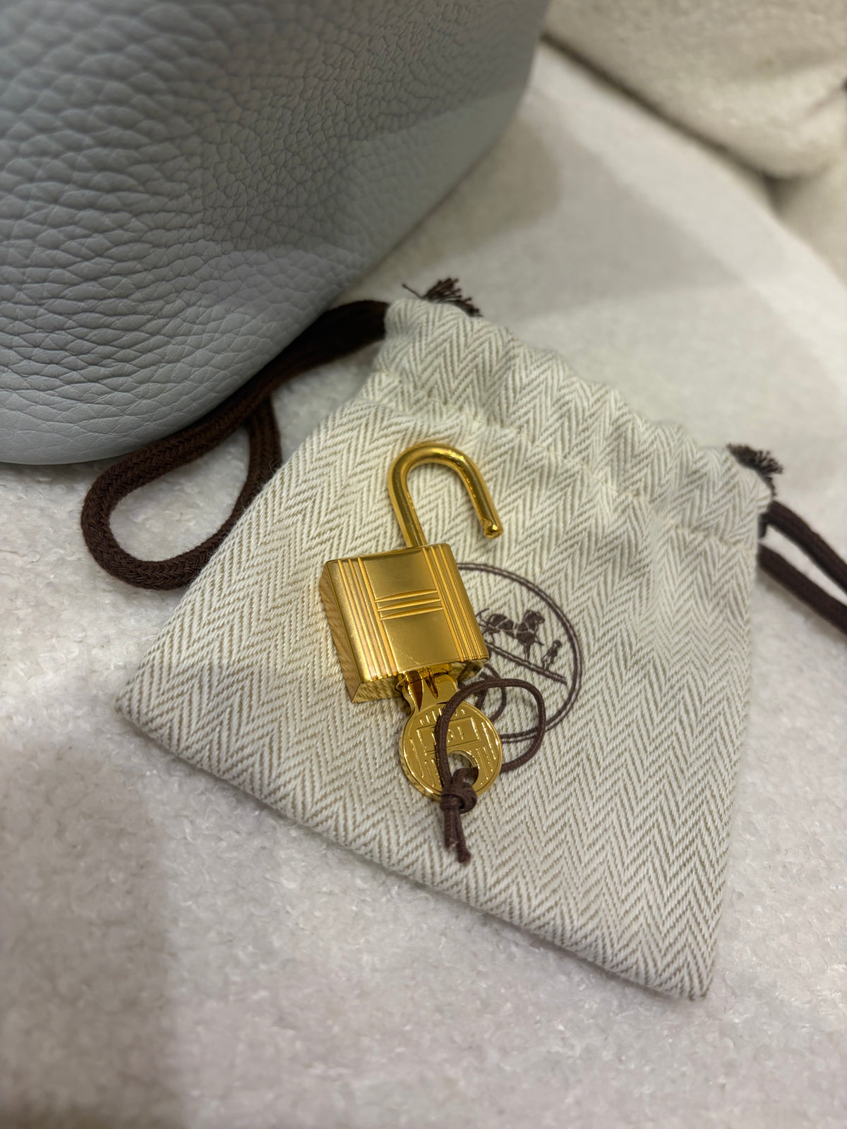 Hermès Picotin | 22 | Bleu Pâle Clemence Leather | Pristine