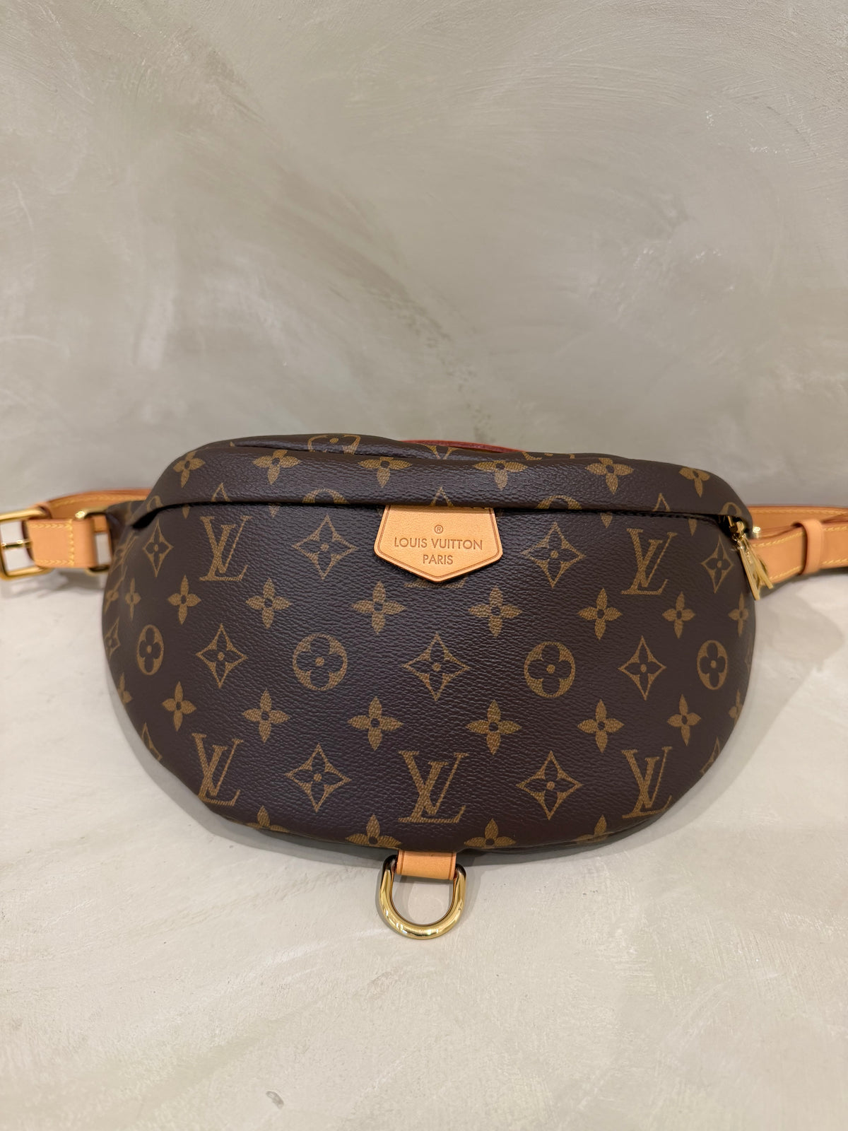 Louis Vuitton Monogram Bumbag | Pristine | Microchipped (reserved)