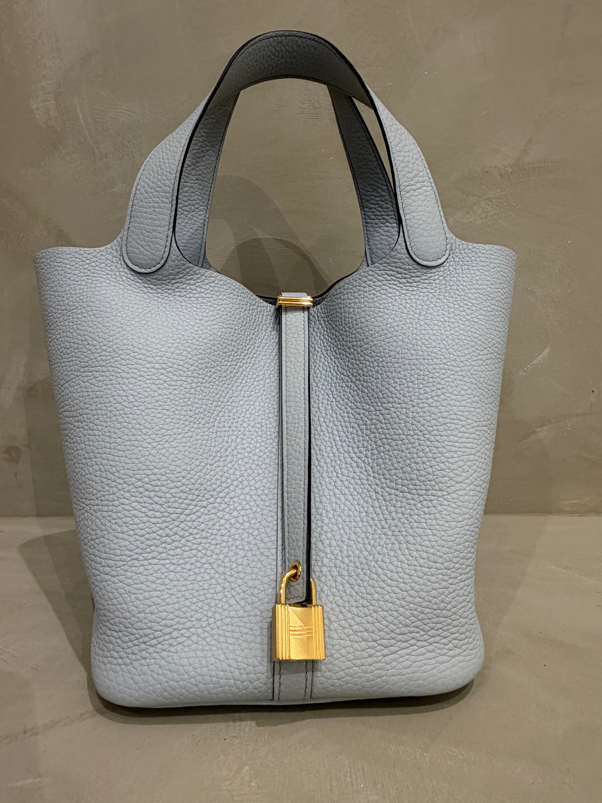 Hermès Picotin | 22 | Bleu Pâle Clemence Leather | Pristine