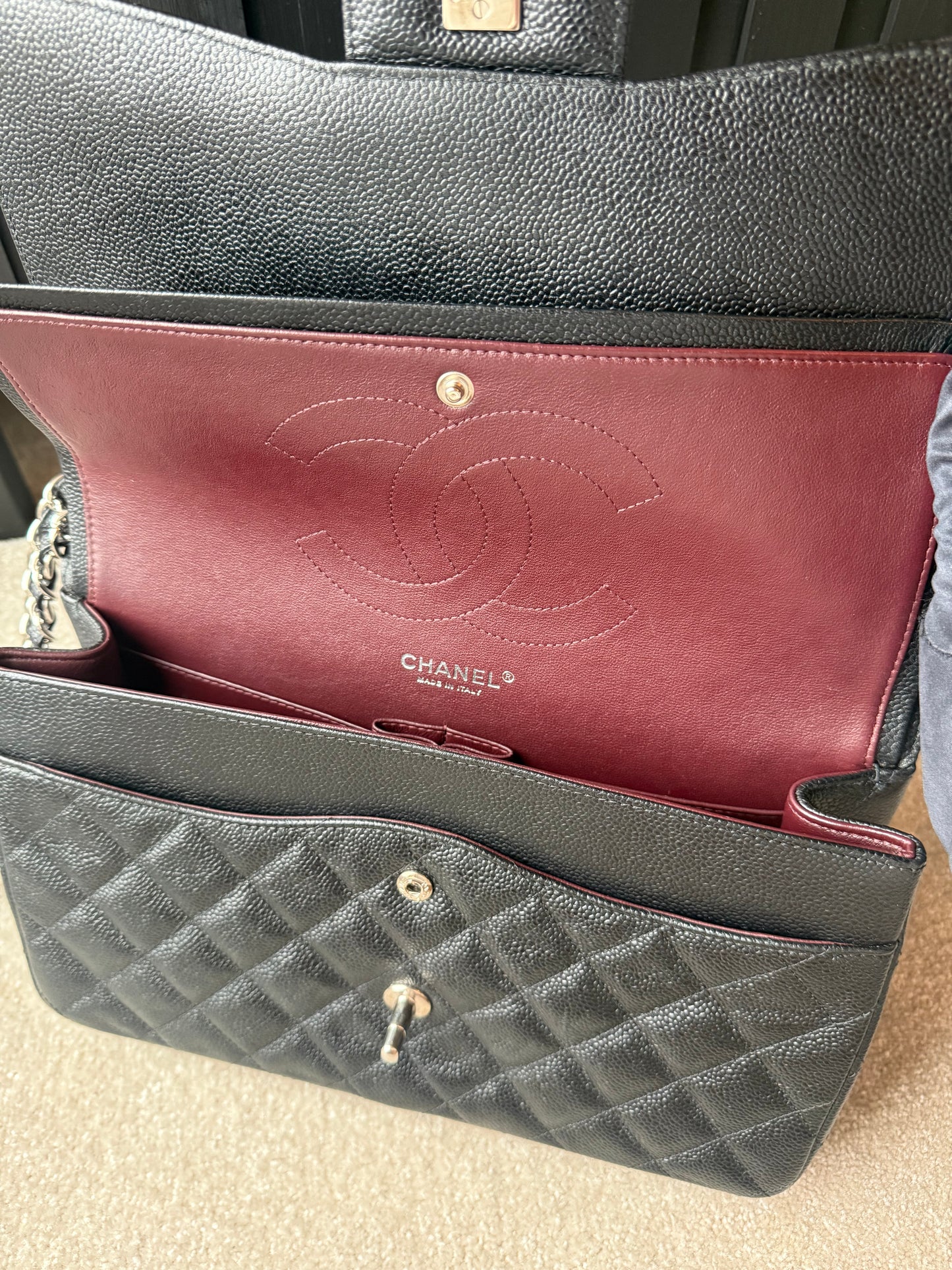 Chanel jumbo Classic Flap Bag