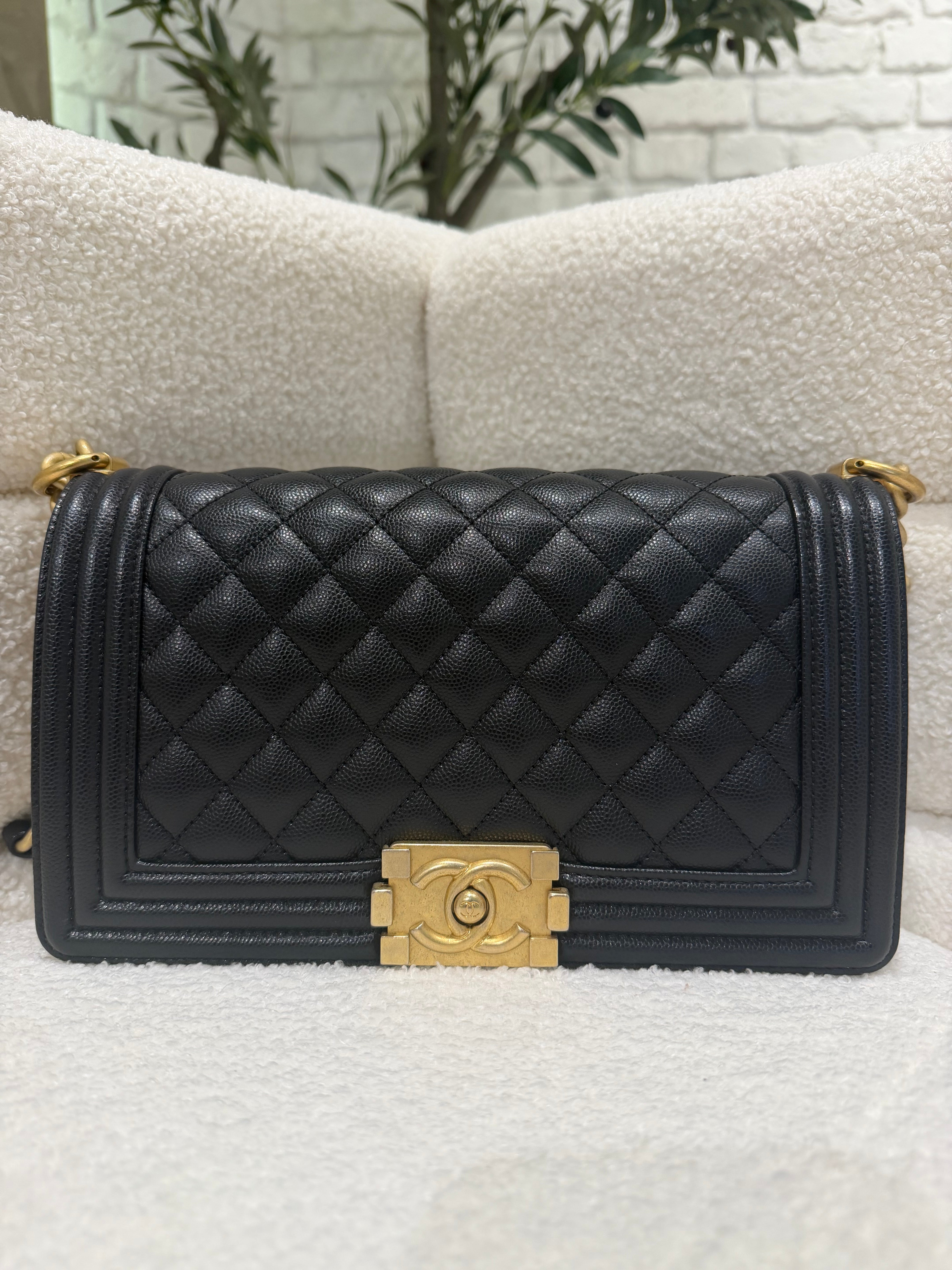 Chanel Boy Bag Medium | Caviar | Gold Hardware | Microchipped | Pristine