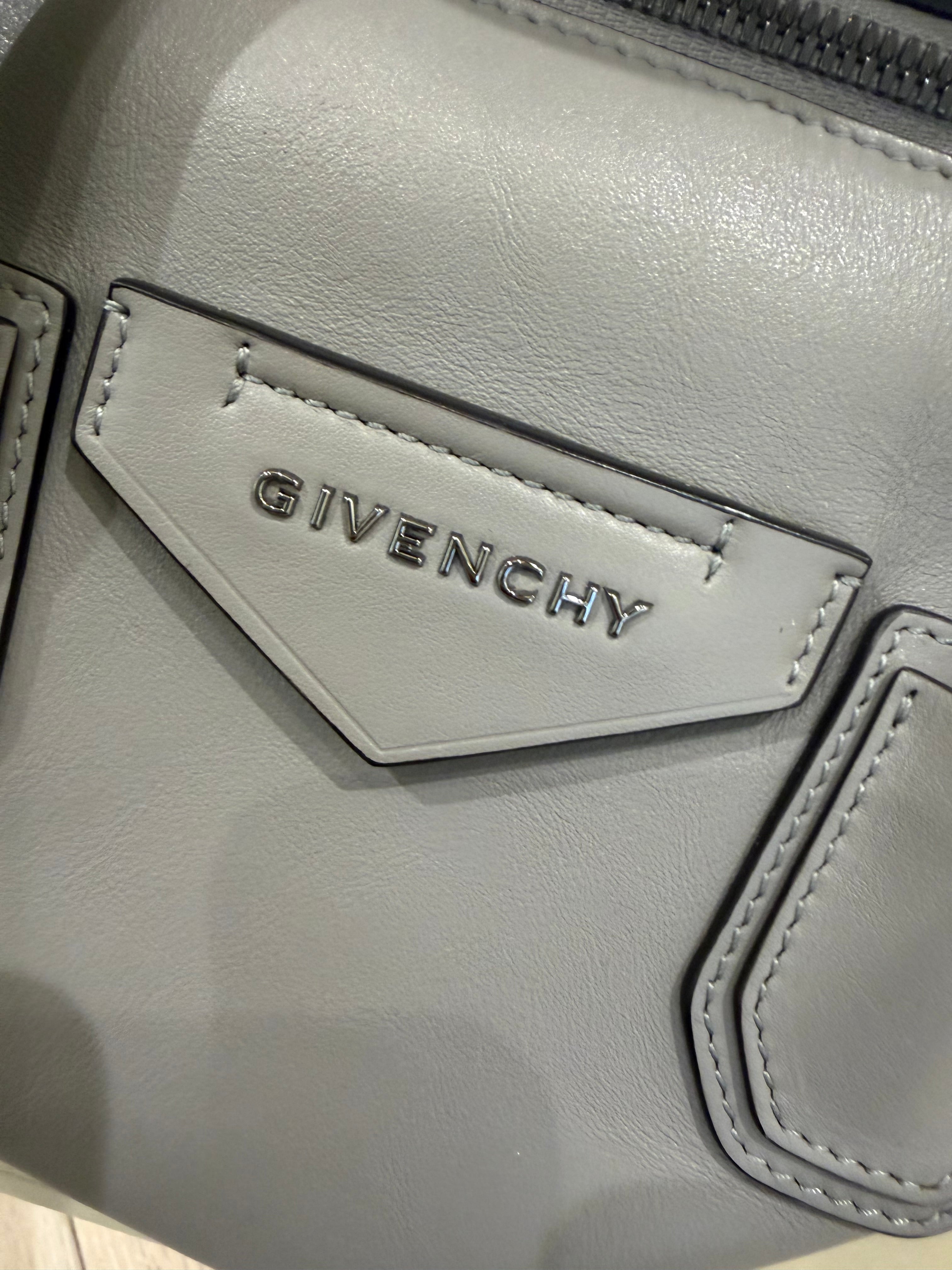 Givenchy Antigona | Grey | Excellent Condition | Dust Bag Only
