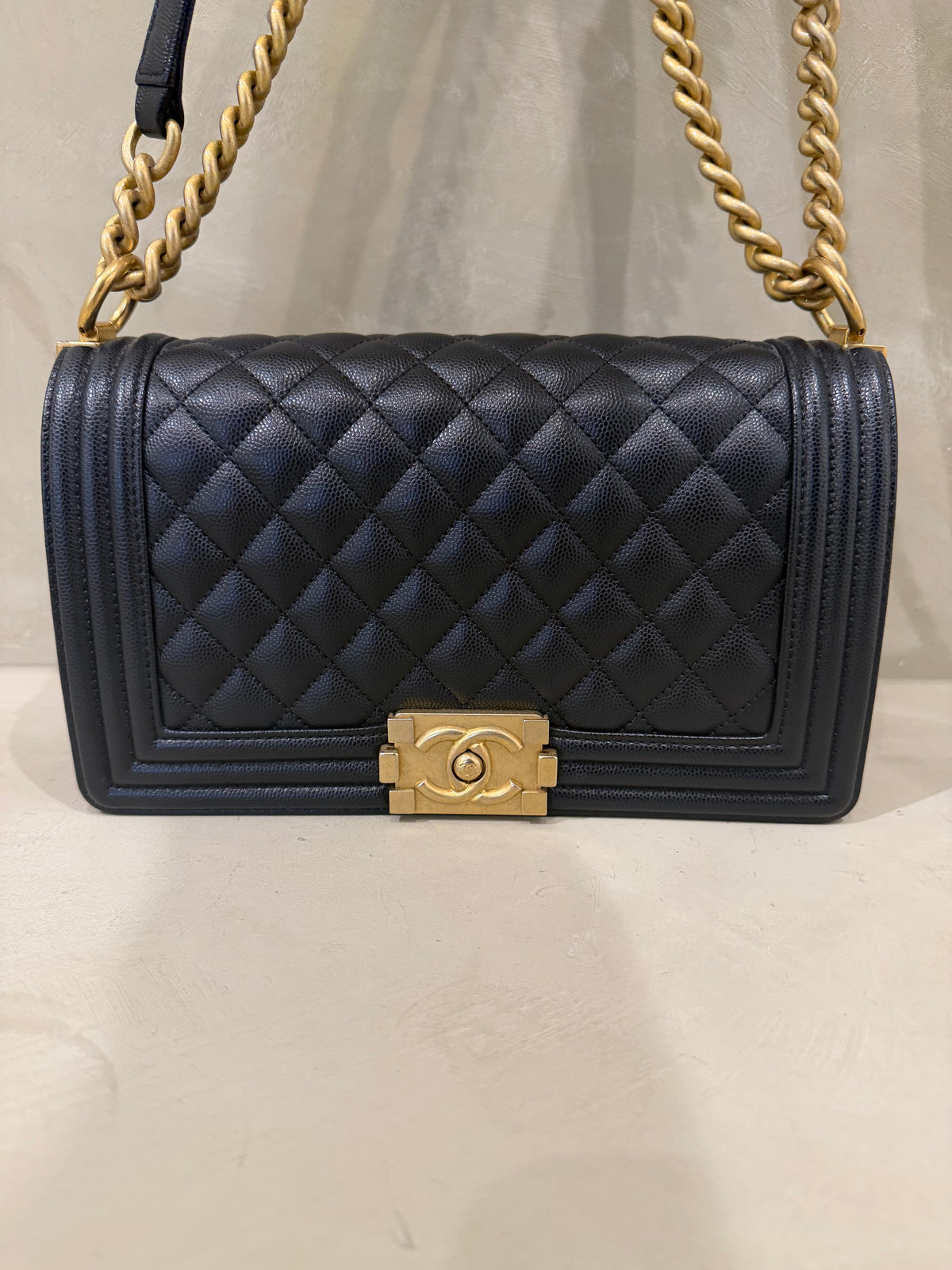 Chanel Boy Bag Medium | Caviar | Gold Hardware | Microchipped | Pristine