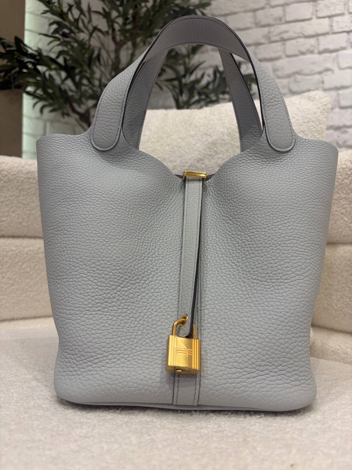 Hermès Picotin | 22 | Bleu Pâle Clemence Leather | Pristine