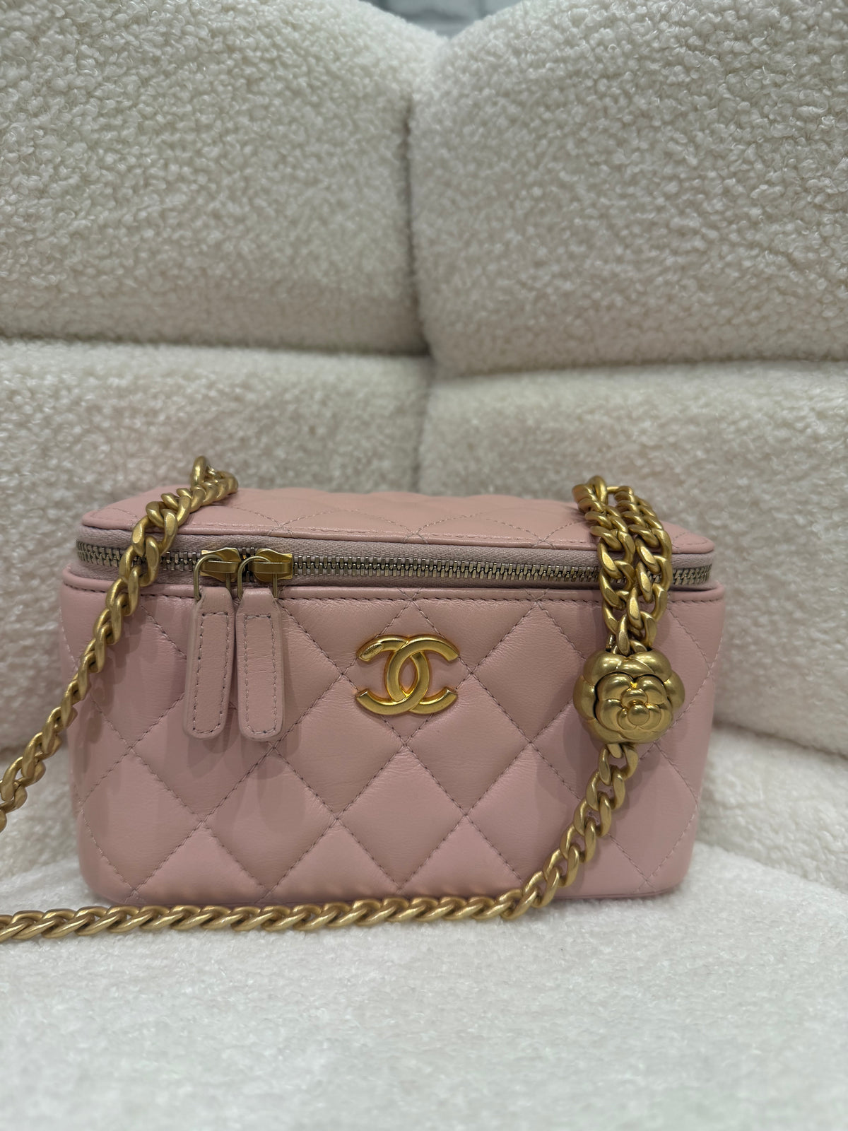 Chanel Sweetheart Vanity Case | Pink Lambskin | Gold Hardware | Excellent