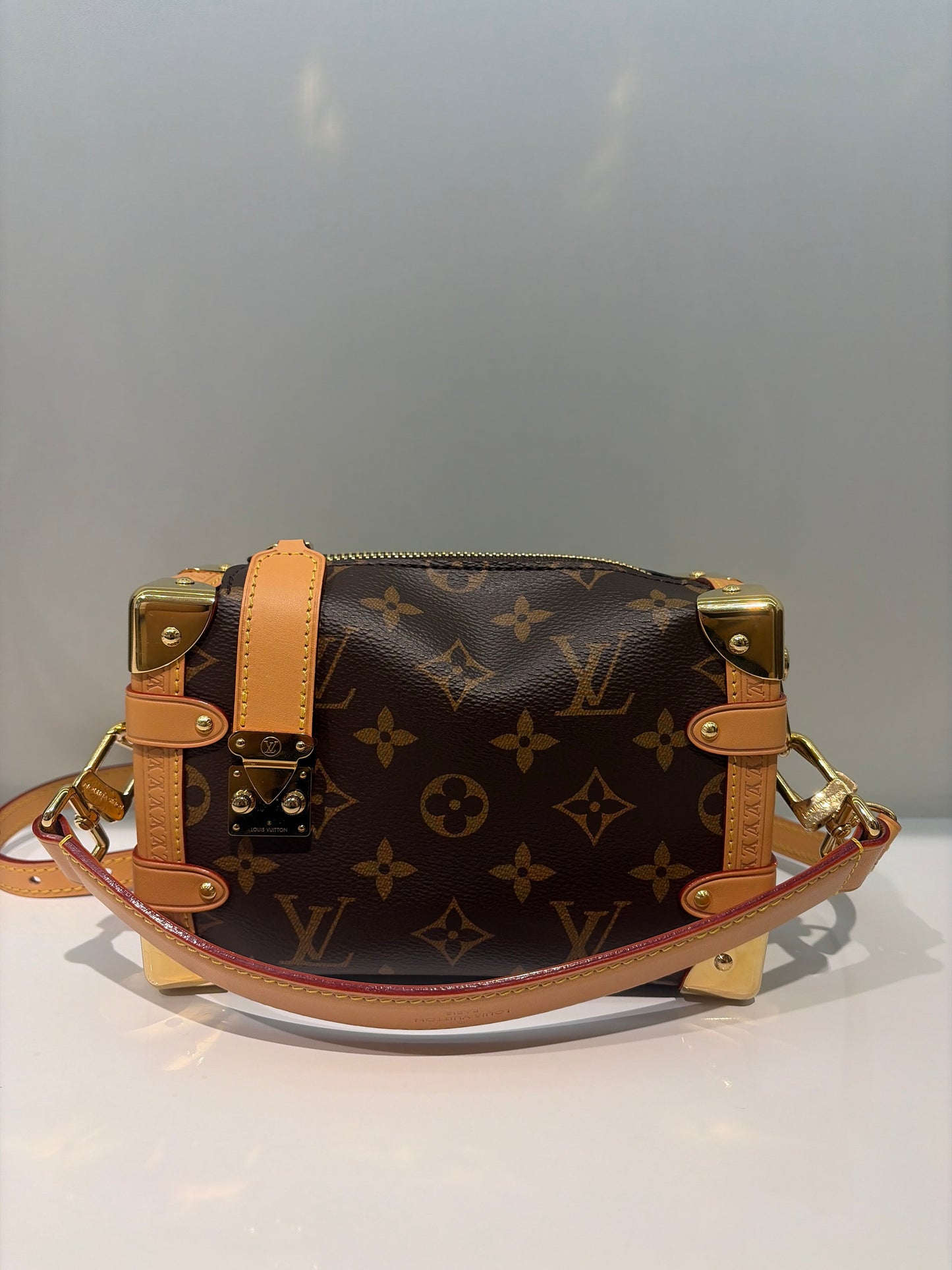 Louis Vuttion Trunk PM