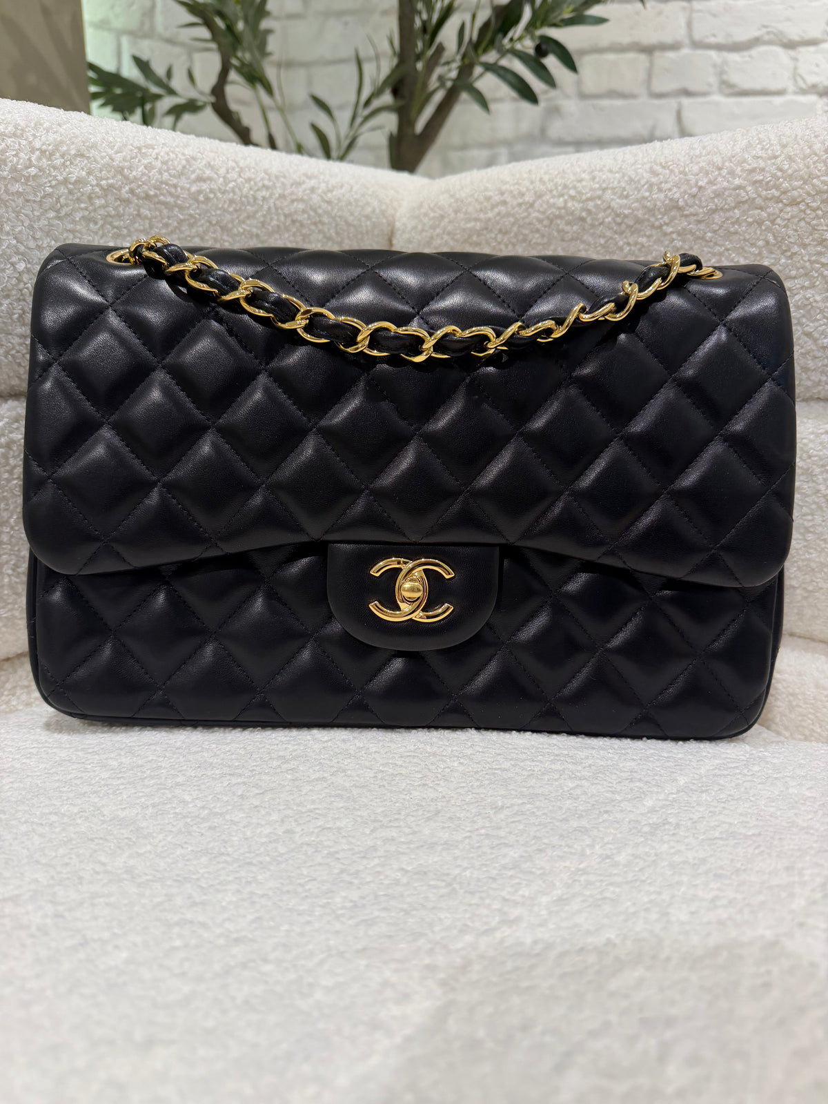 Chanel Jumbo Classic Flap Black Lambskin Gold Hardware | Series 20
