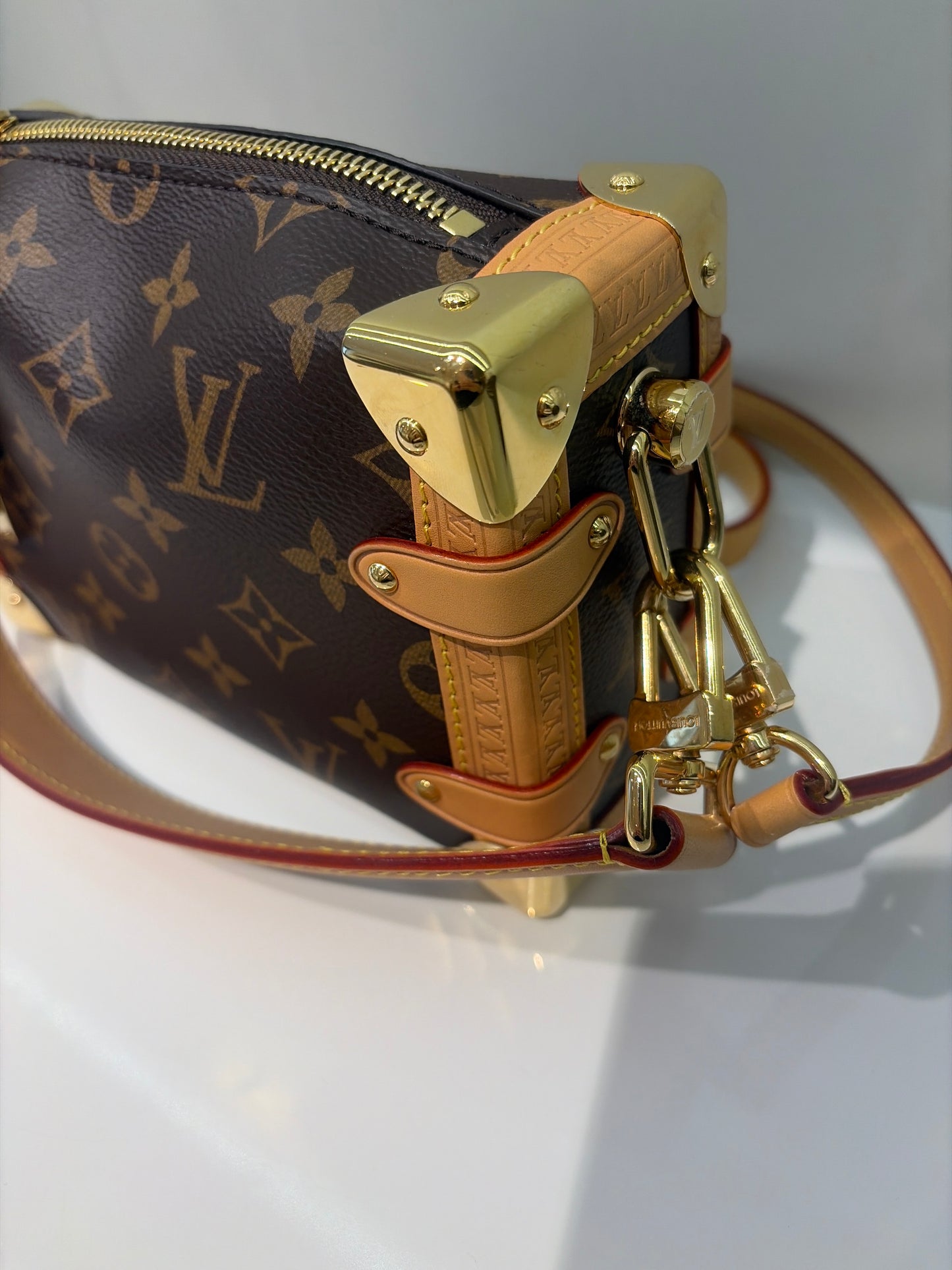 Louis Vuttion Trunk PM