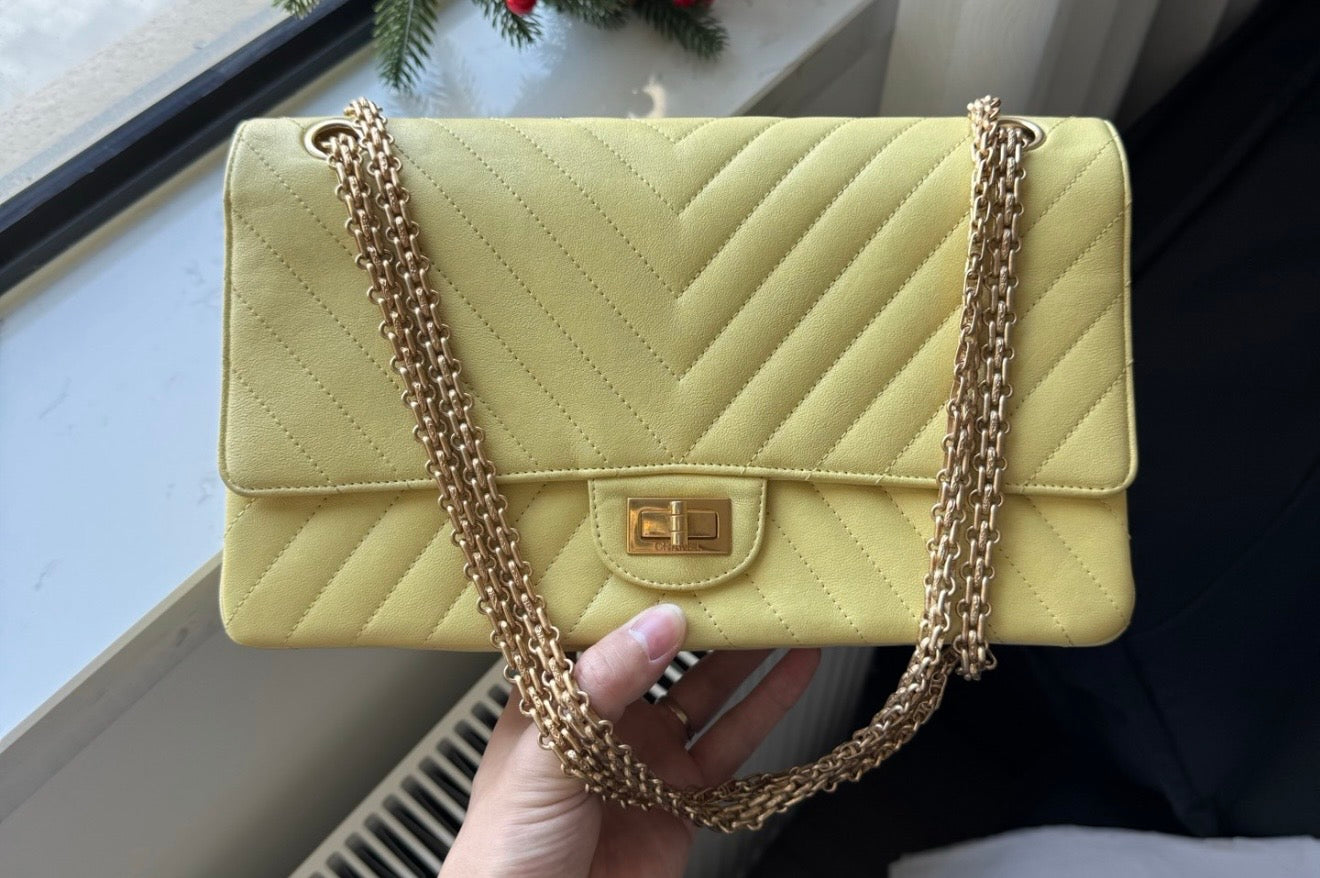 Chanel medium Reissue Bag