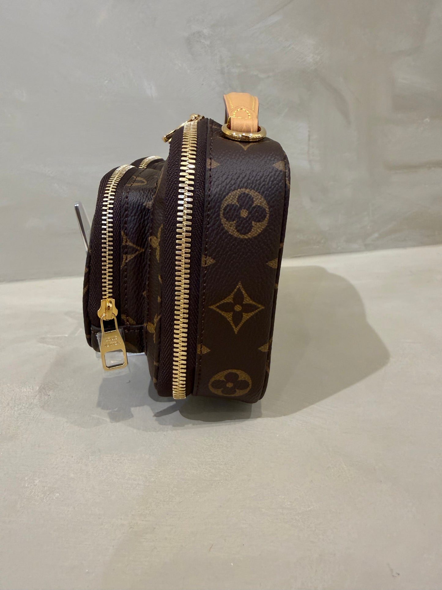 Louis Vuitton Utility bag