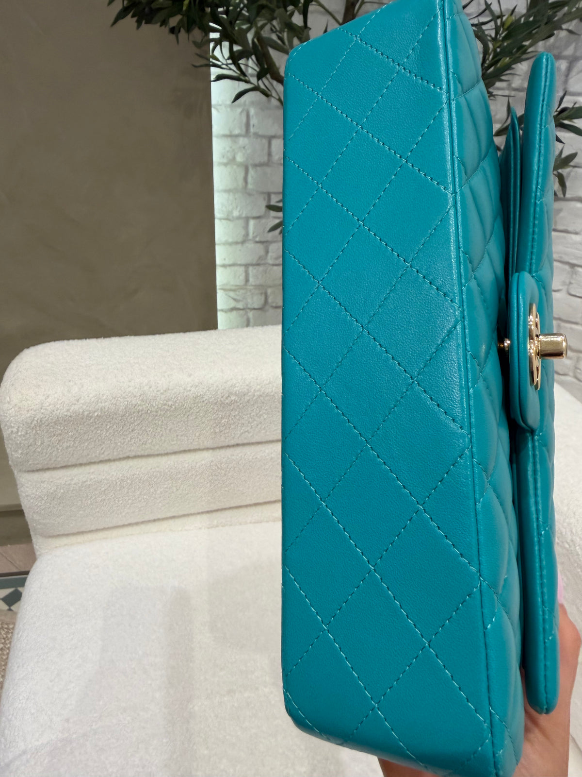 Chanel Classic Flap | Turquoise/Teal Lambskin | Gold Hardware | Very Good