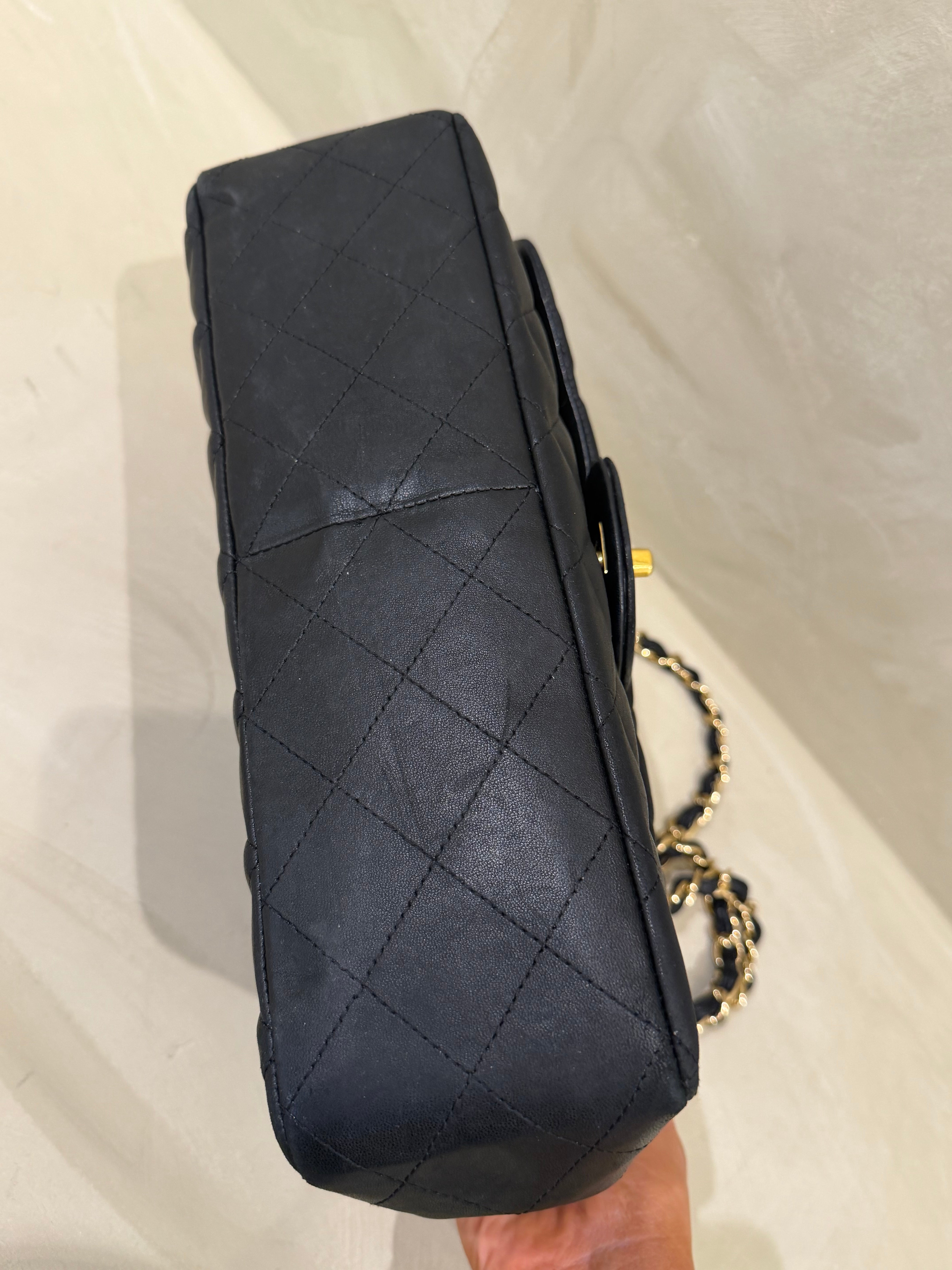 Chanel Jumbo Single Flap – Lambskin – Gold Hardware