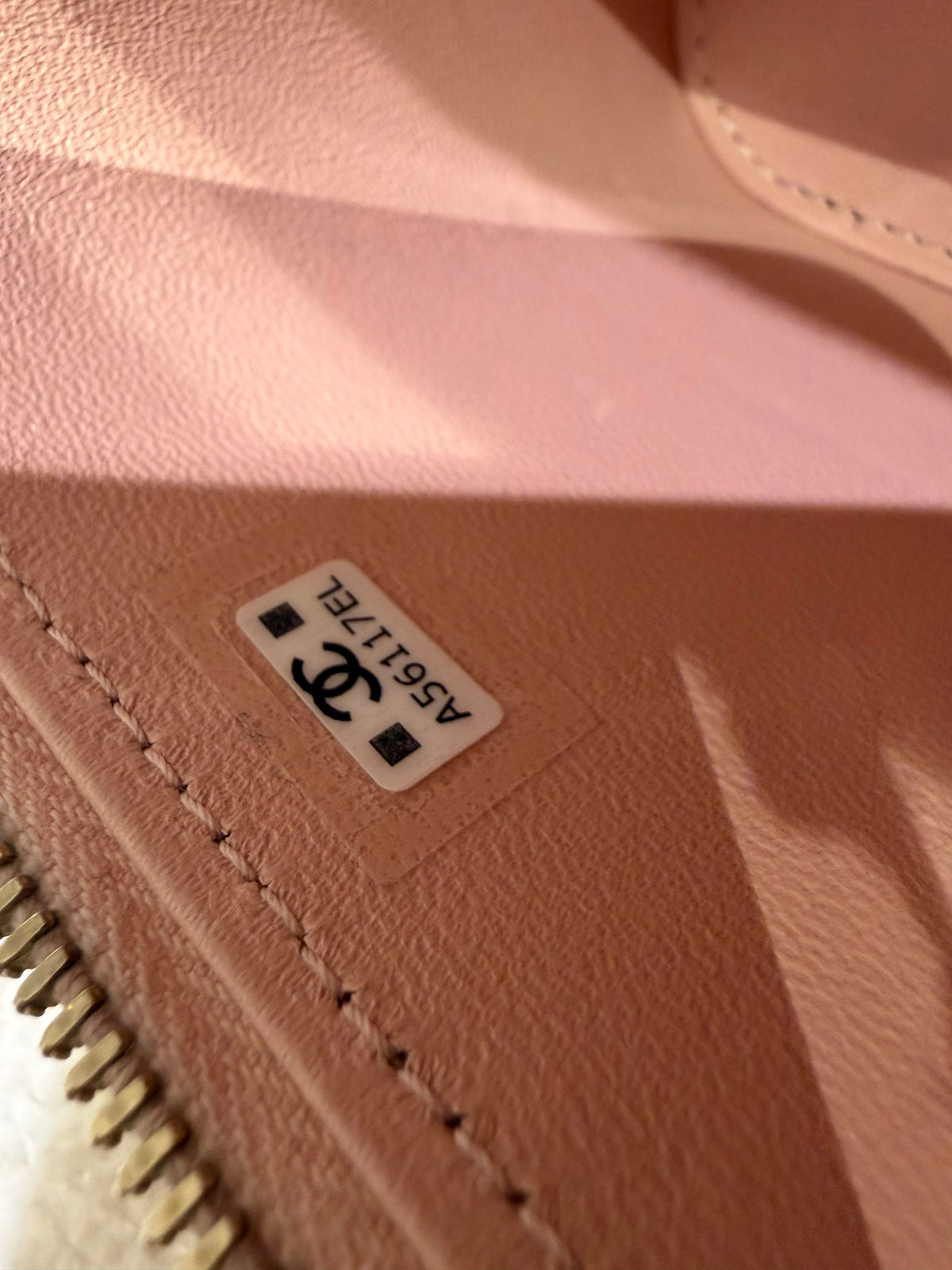 Chanel Sweetheart Vanity Case | Pink Lambskin | Gold Hardware | Excellent