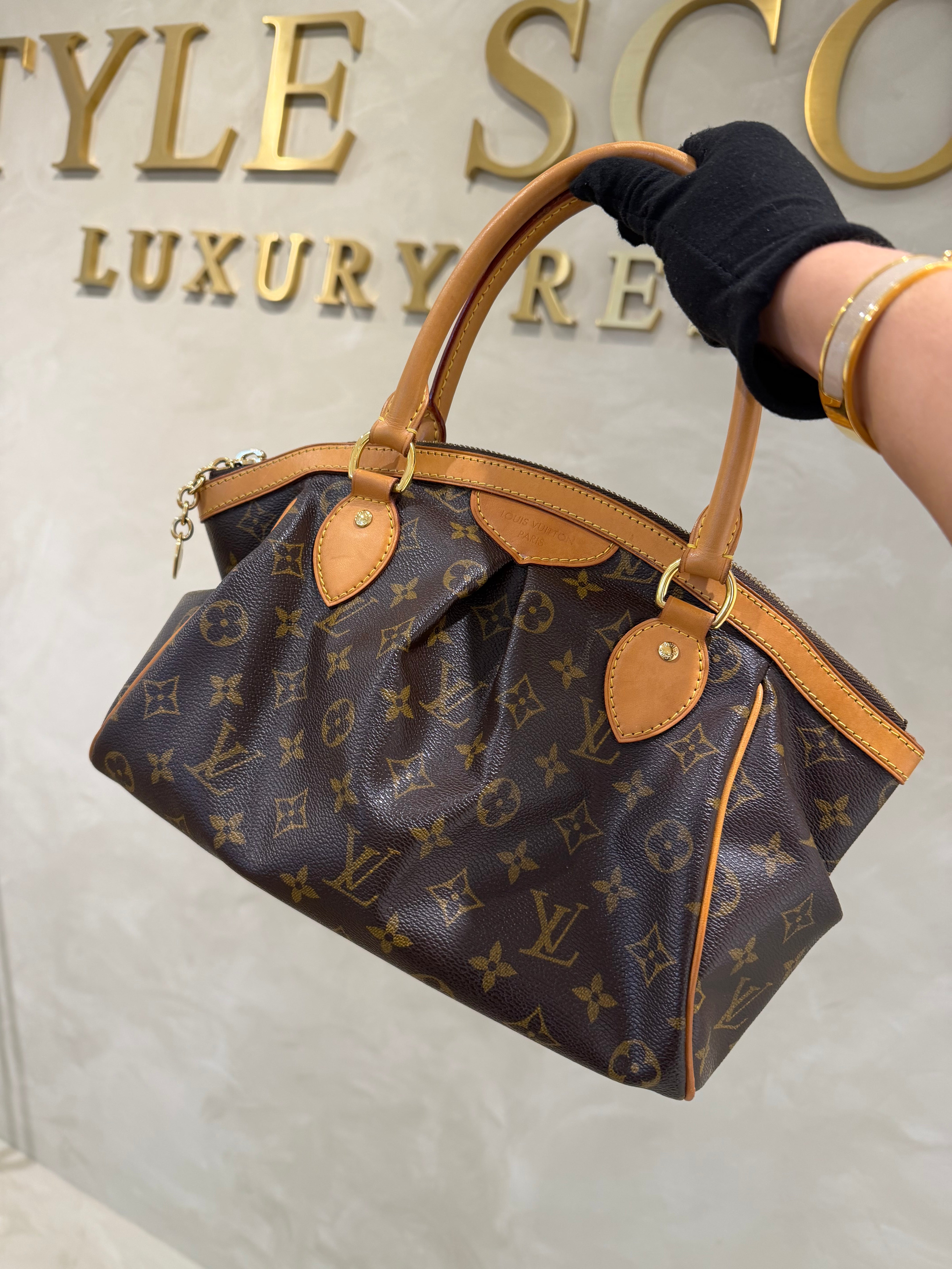 Louis Vuitton Monogram Tivoli PM handbag