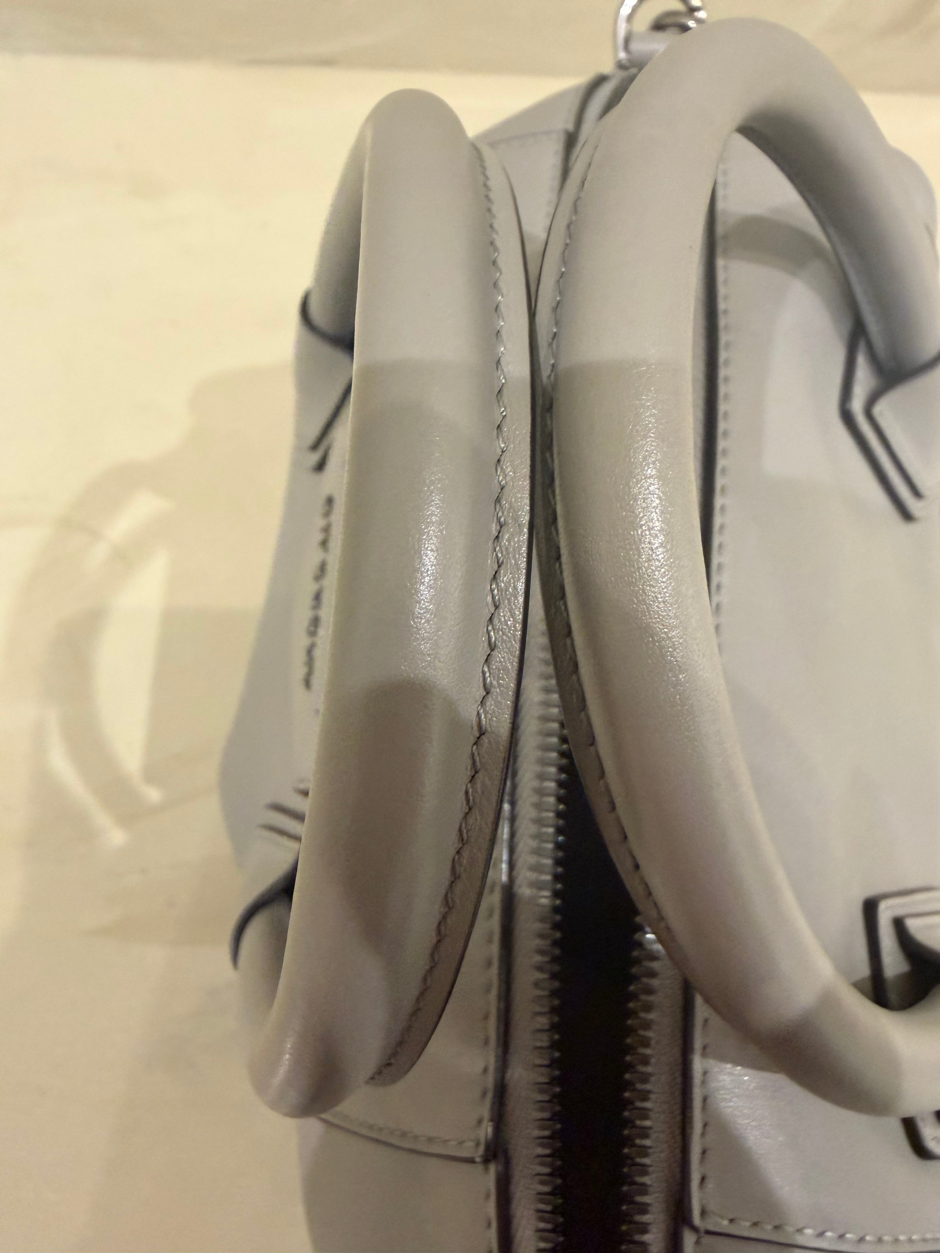 Givenchy Antigona | Grey | Excellent Condition | Dust Bag Only
