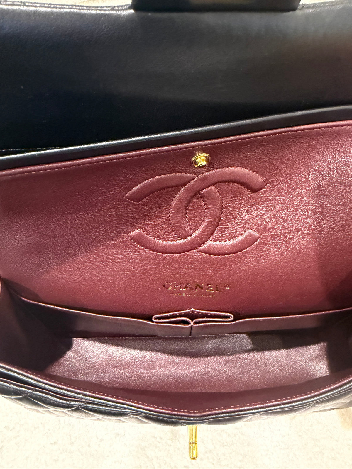 Chanel Medium Classic Flap | Gold Hardware | Series 30 | Card, box & Dust Bag | Immaculate
