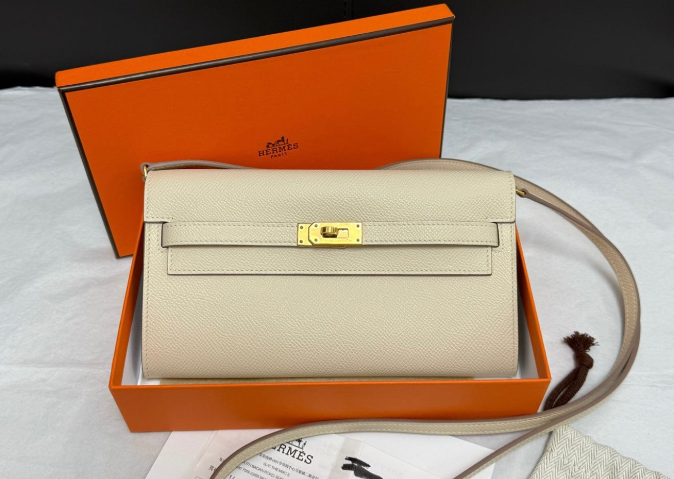 Hermes Kelly To Go