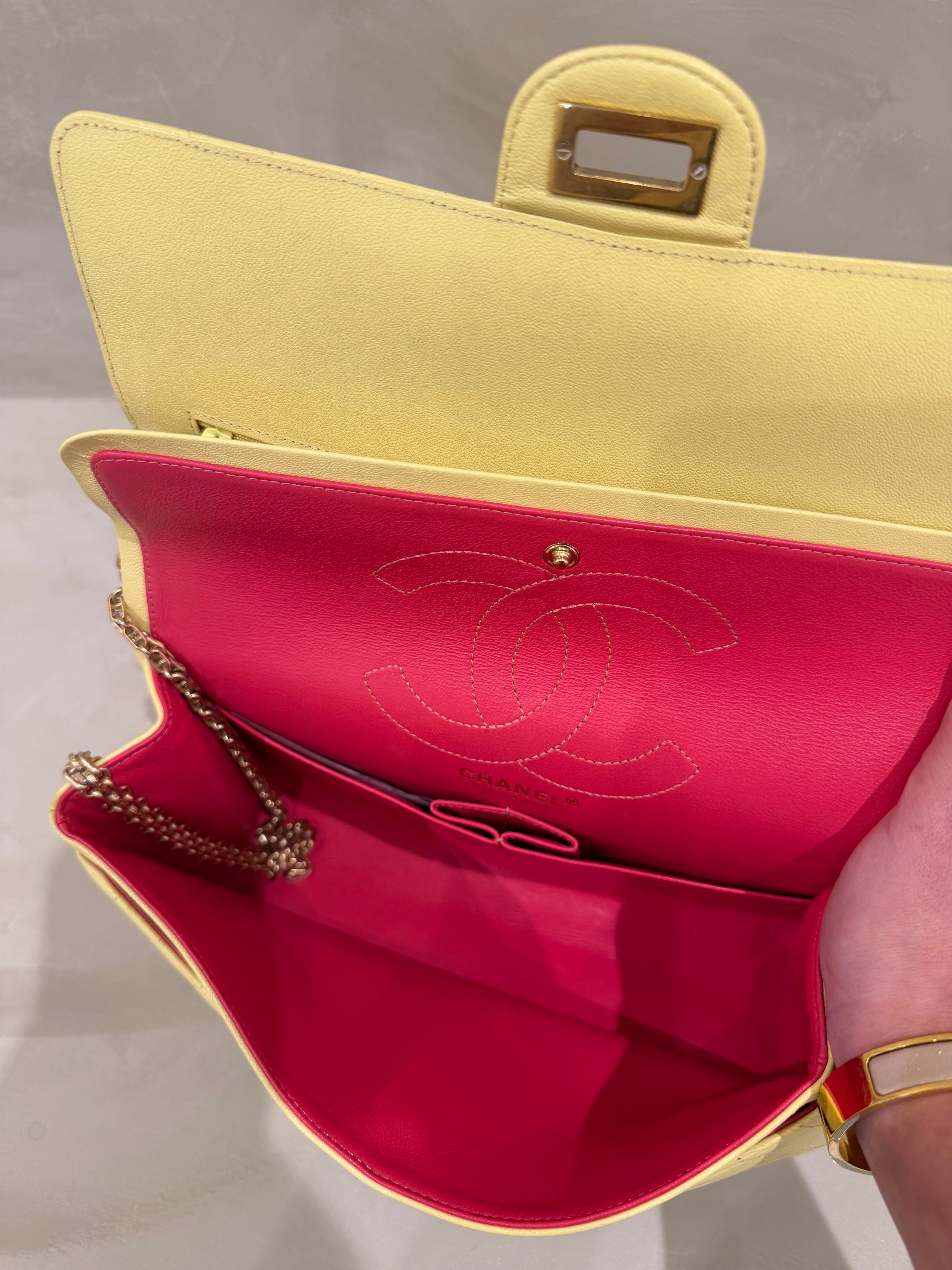 Chanel Reissue 2.55