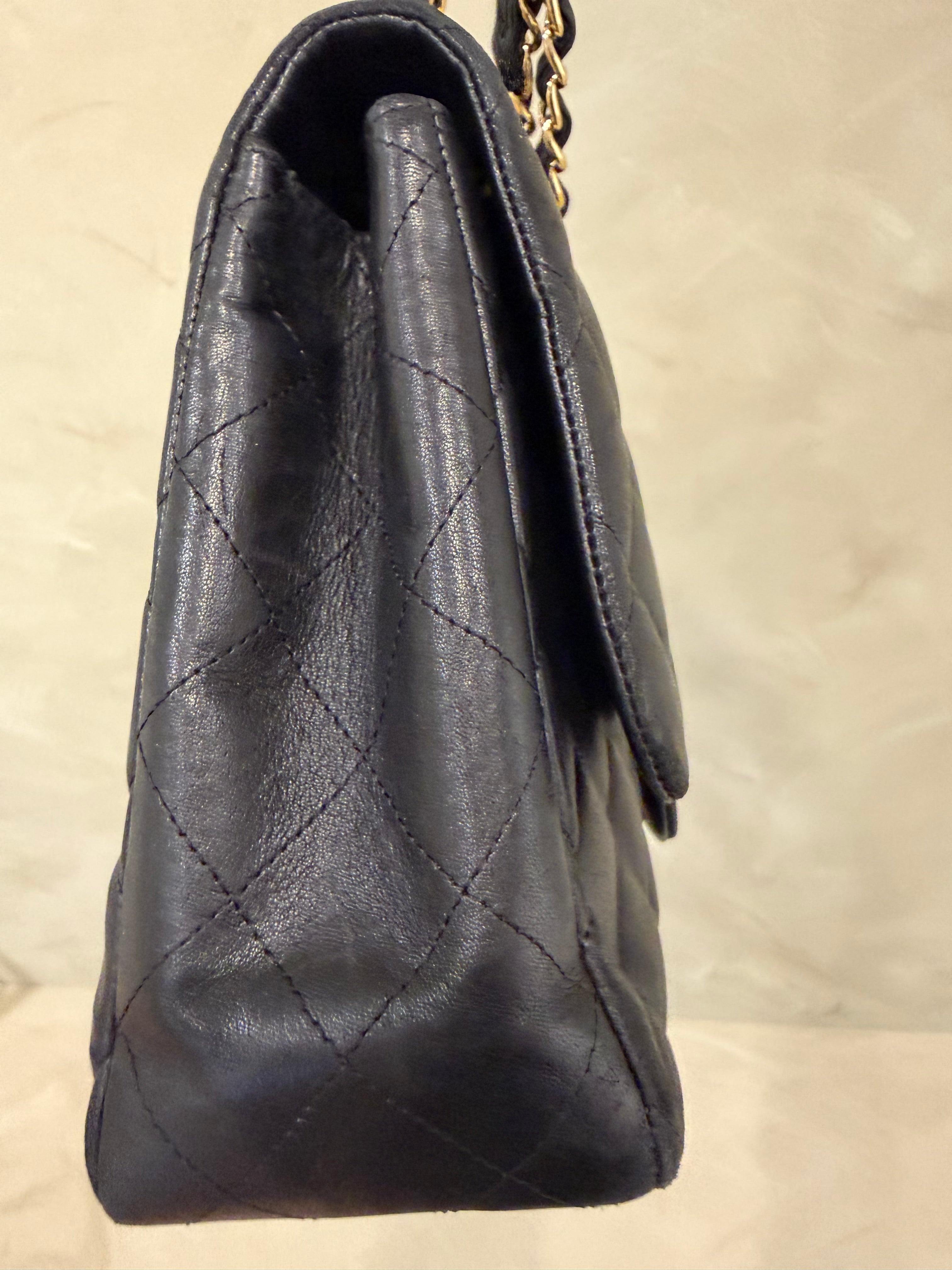 Chanel Jumbo Single Flap – Lambskin – Gold Hardware