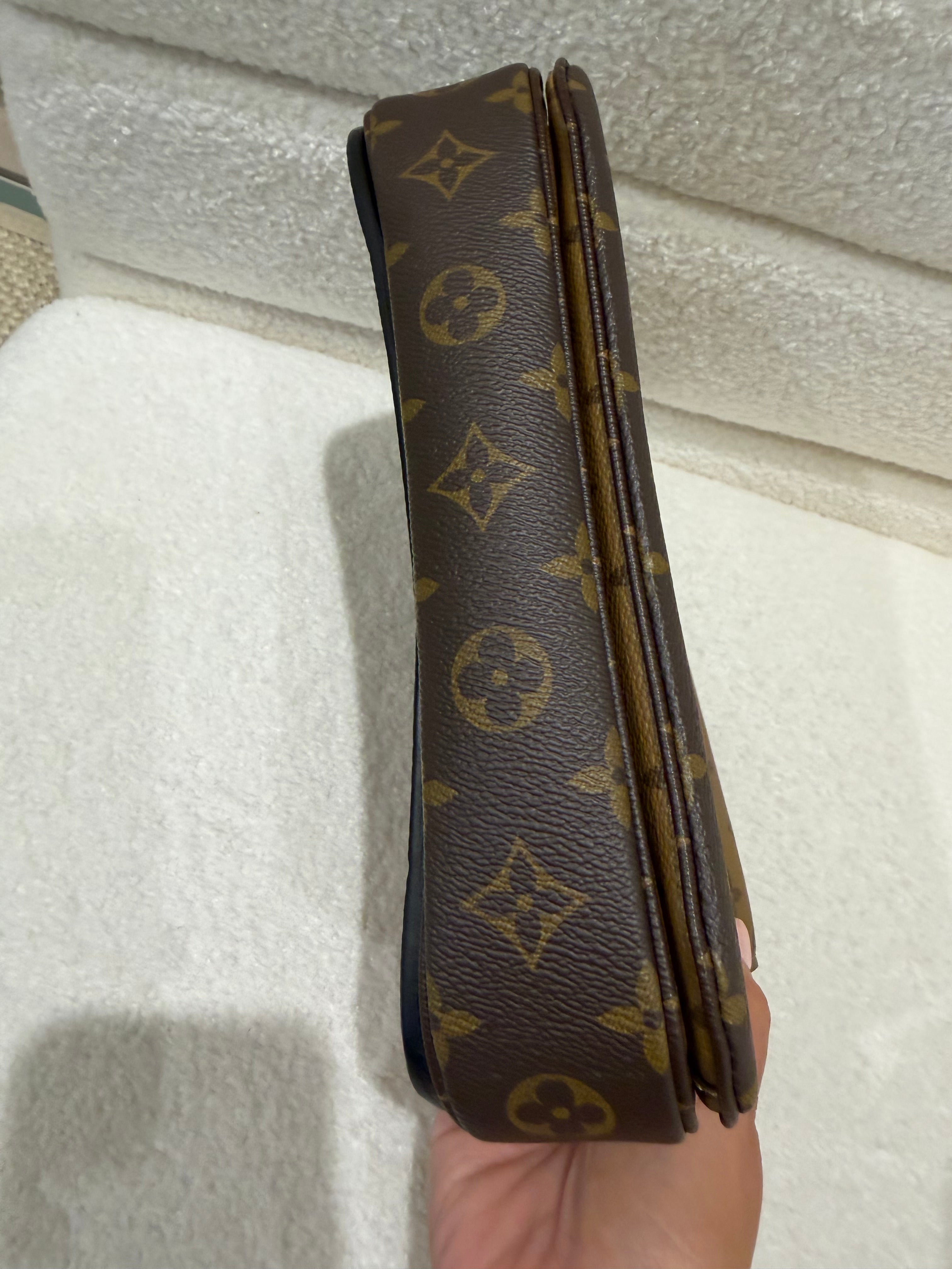 Louis Vuitton Pochette Métis Bag (RESERVED )