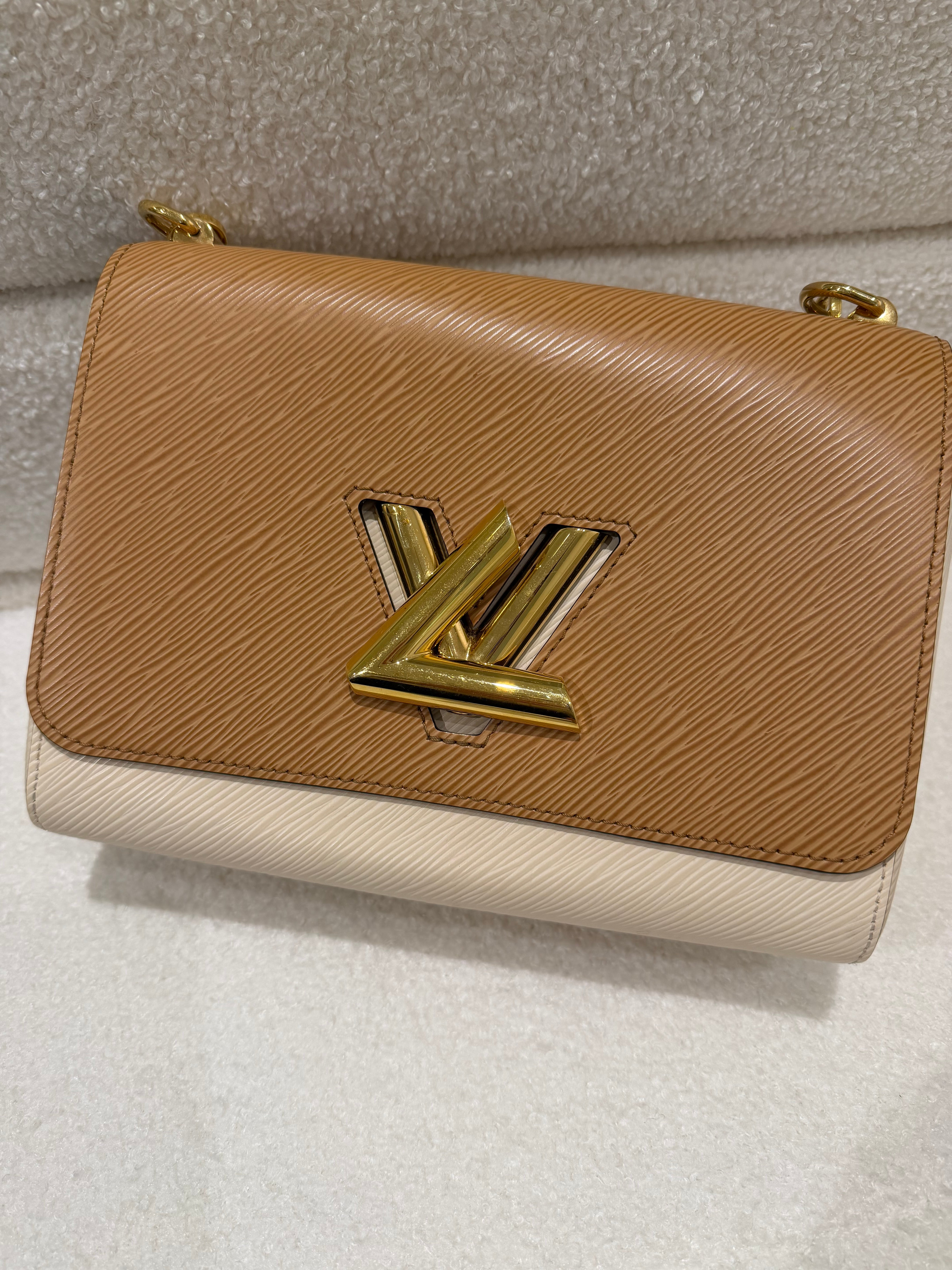 Louis Vuitton Twist | Cream & Tan | Gold Hardware | Good