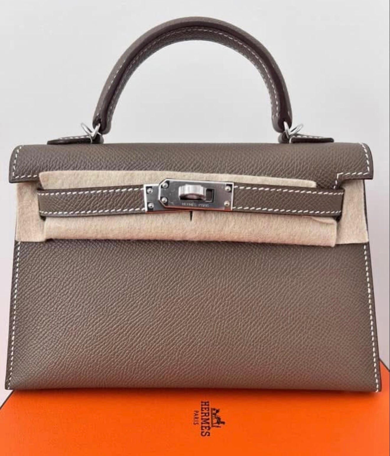 Hermes Mini Kelly Etoupe