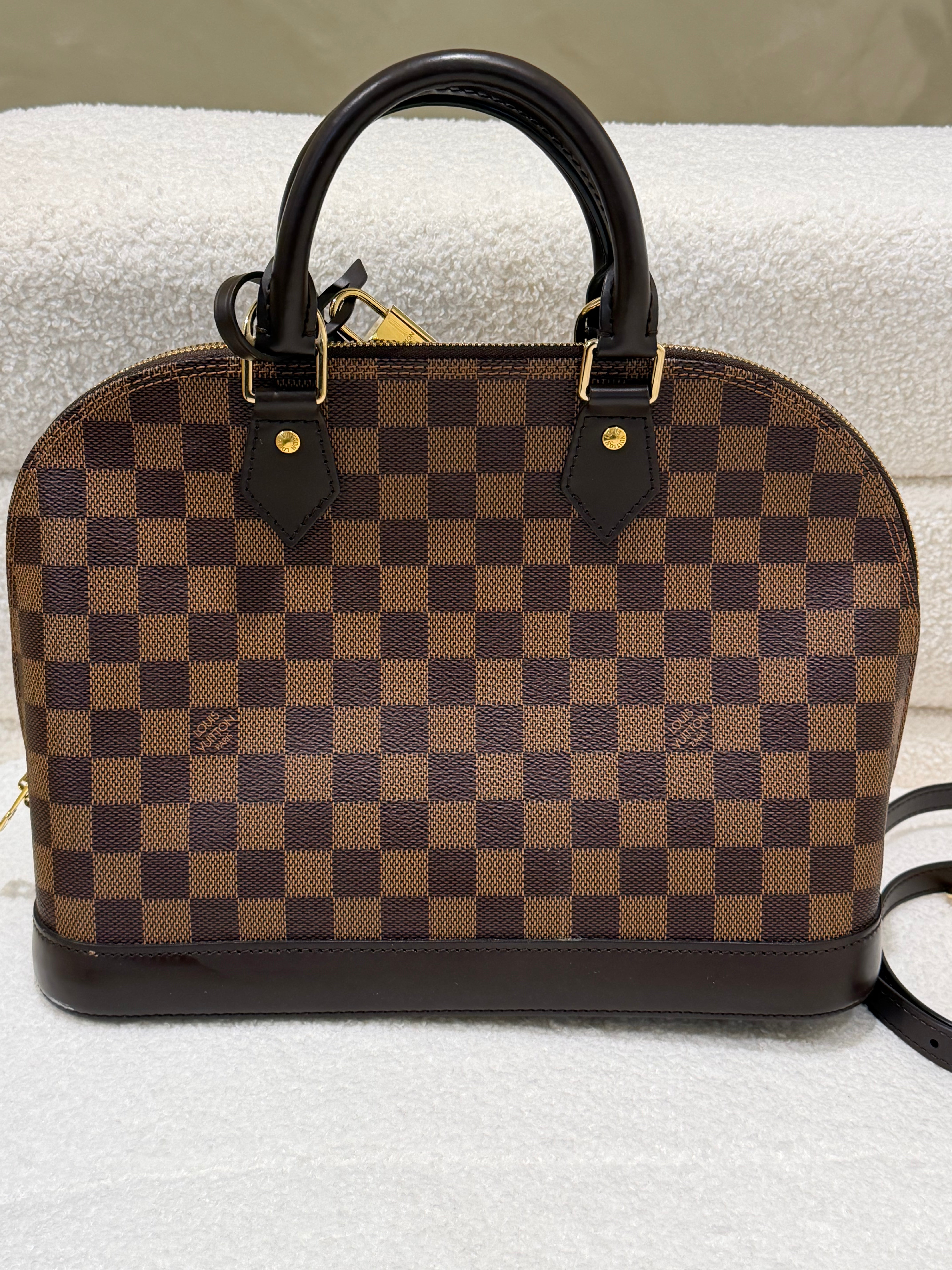 Louis Vuitton Alma PM | Damier Ebène | Gold Hardware | 2019 | Very Good