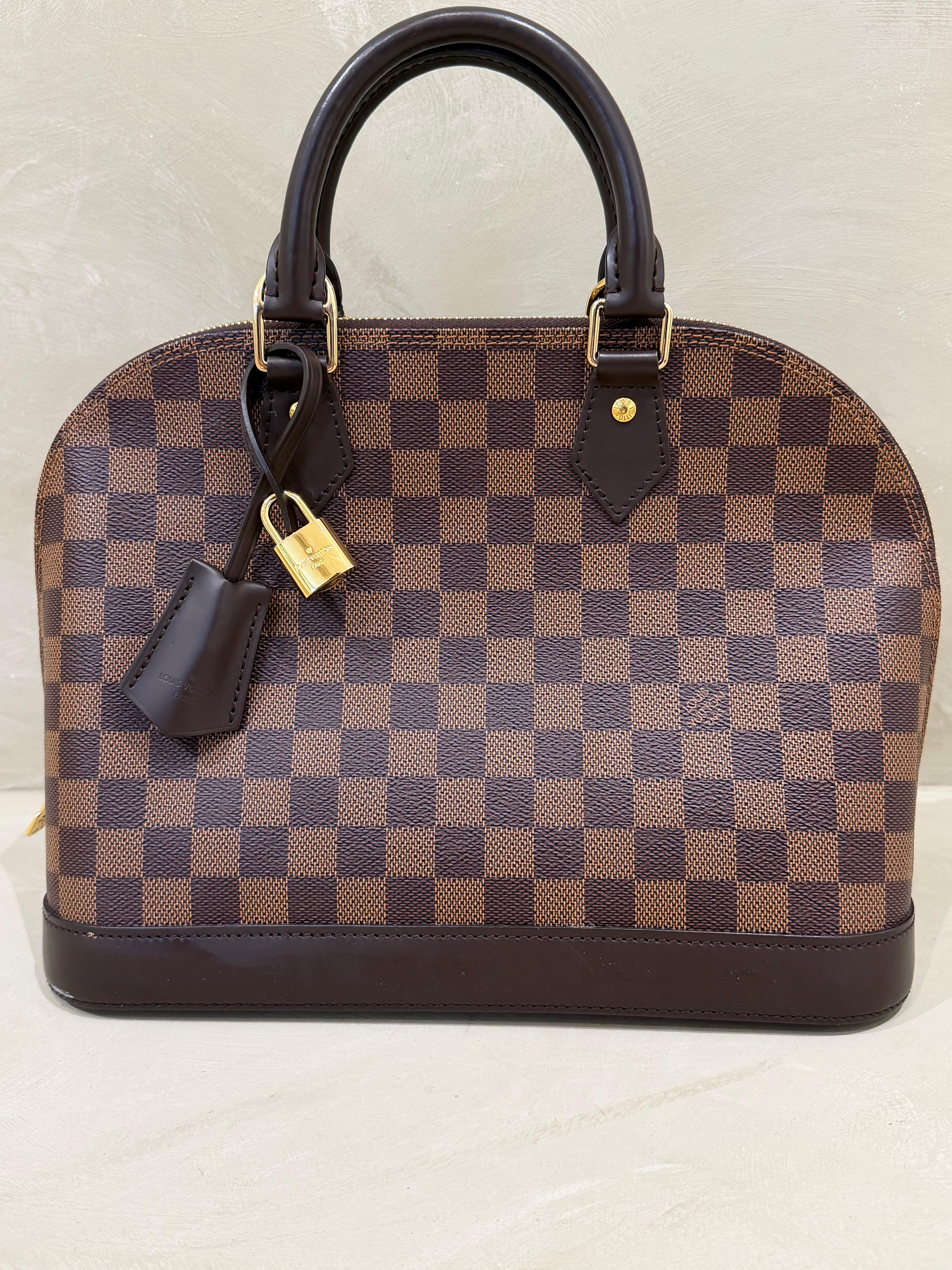 Louis Vuitton Alma PM | Damier Ebène | Gold Hardware | 2019 | Very Good