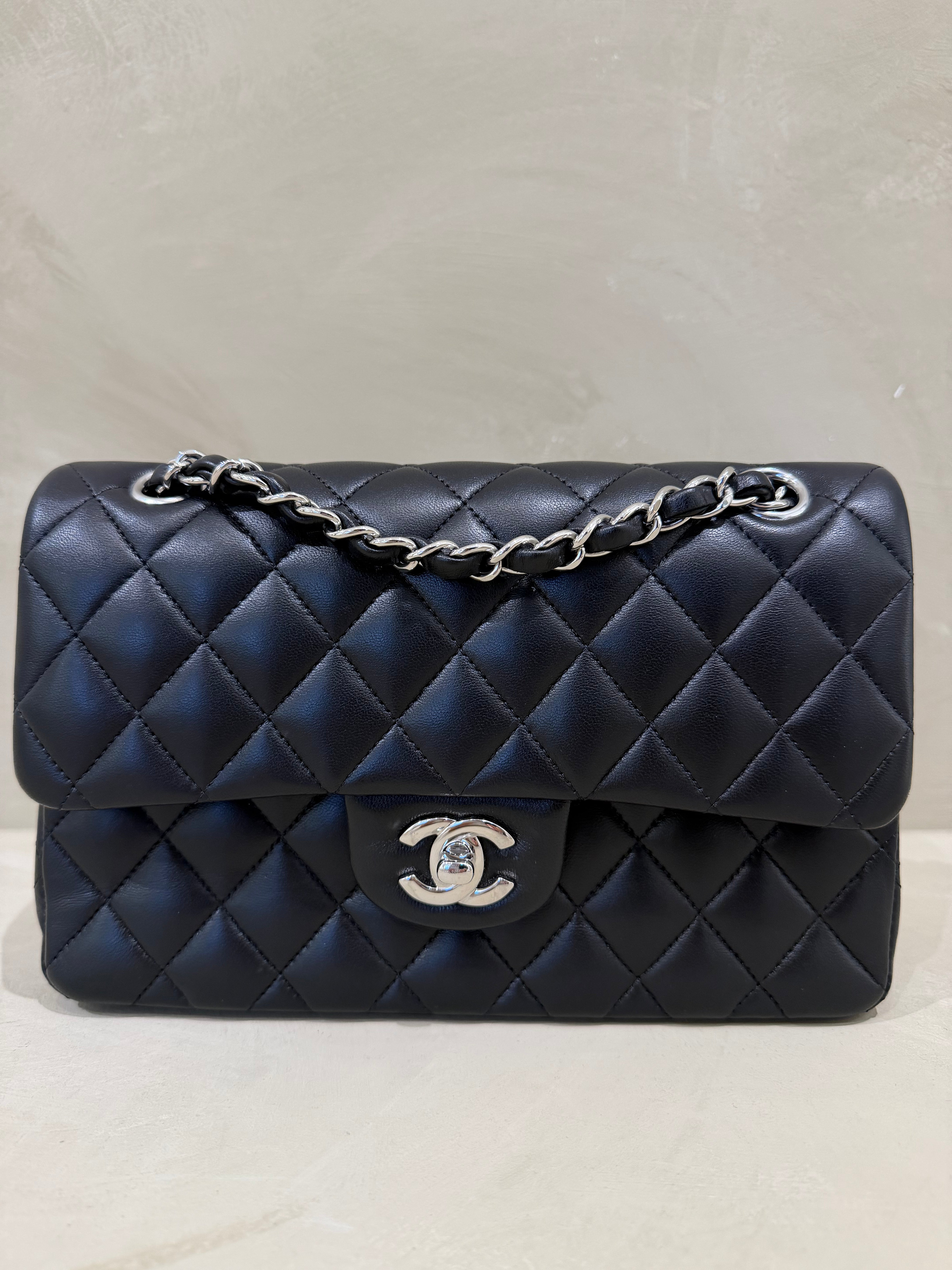 Chanel Classic Flap Small | Lambskin | Microchipped | Box & Dust Bag | Pristine